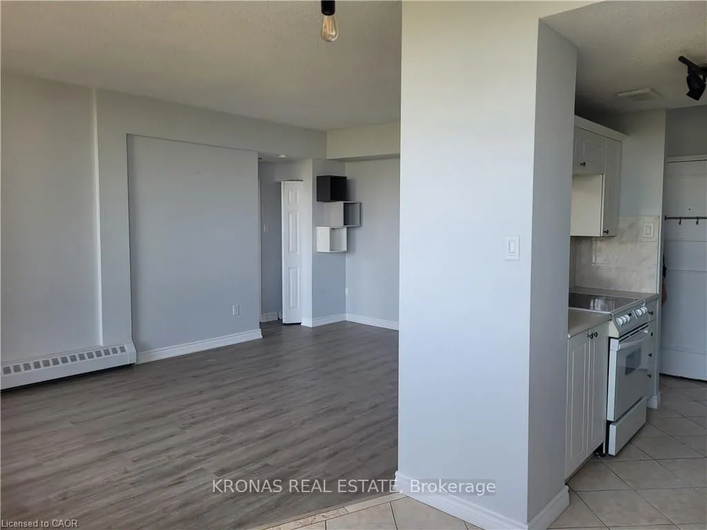 1950 Main Street W, #1108