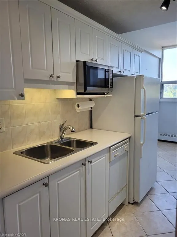 1950 Main Street W, #1108