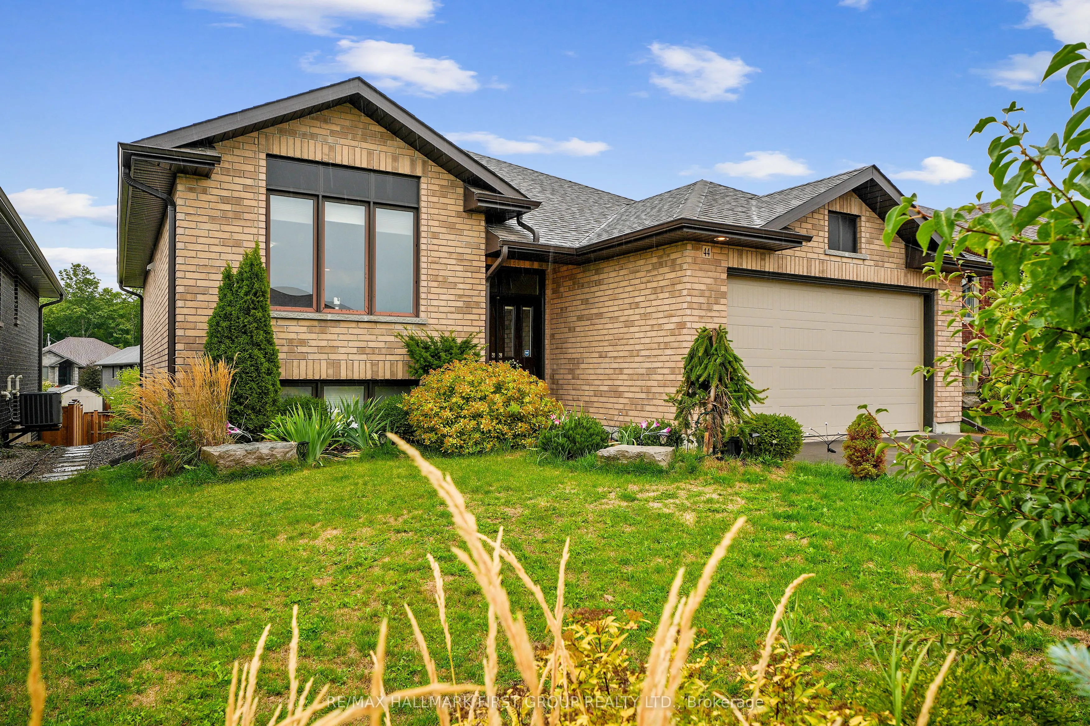 44 Liberty Crescent