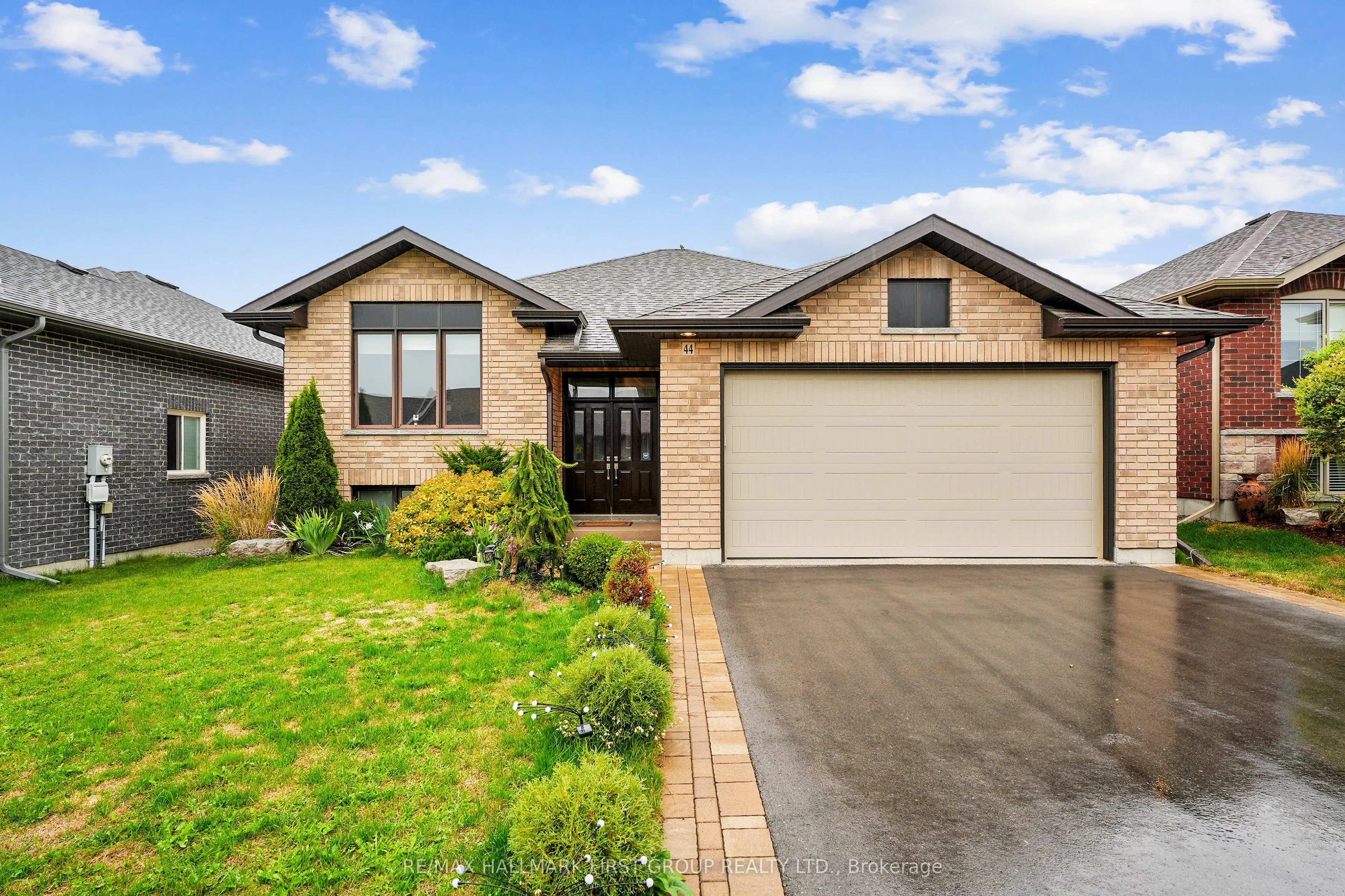 44 Liberty Crescent
