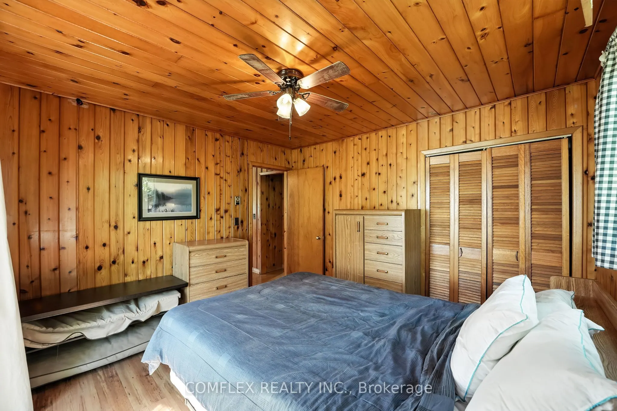 633 Grand Island