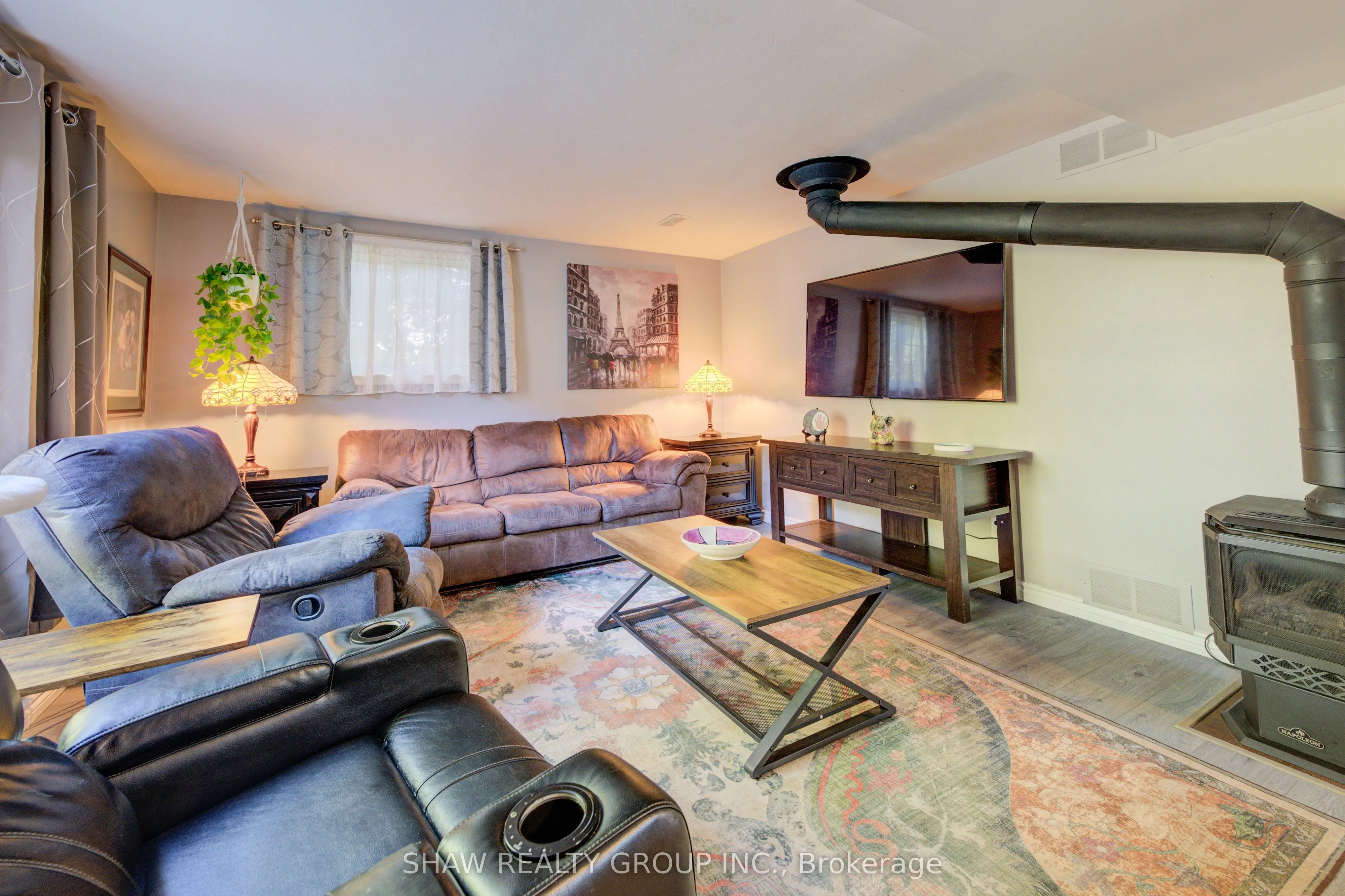 5888 Wellington Road