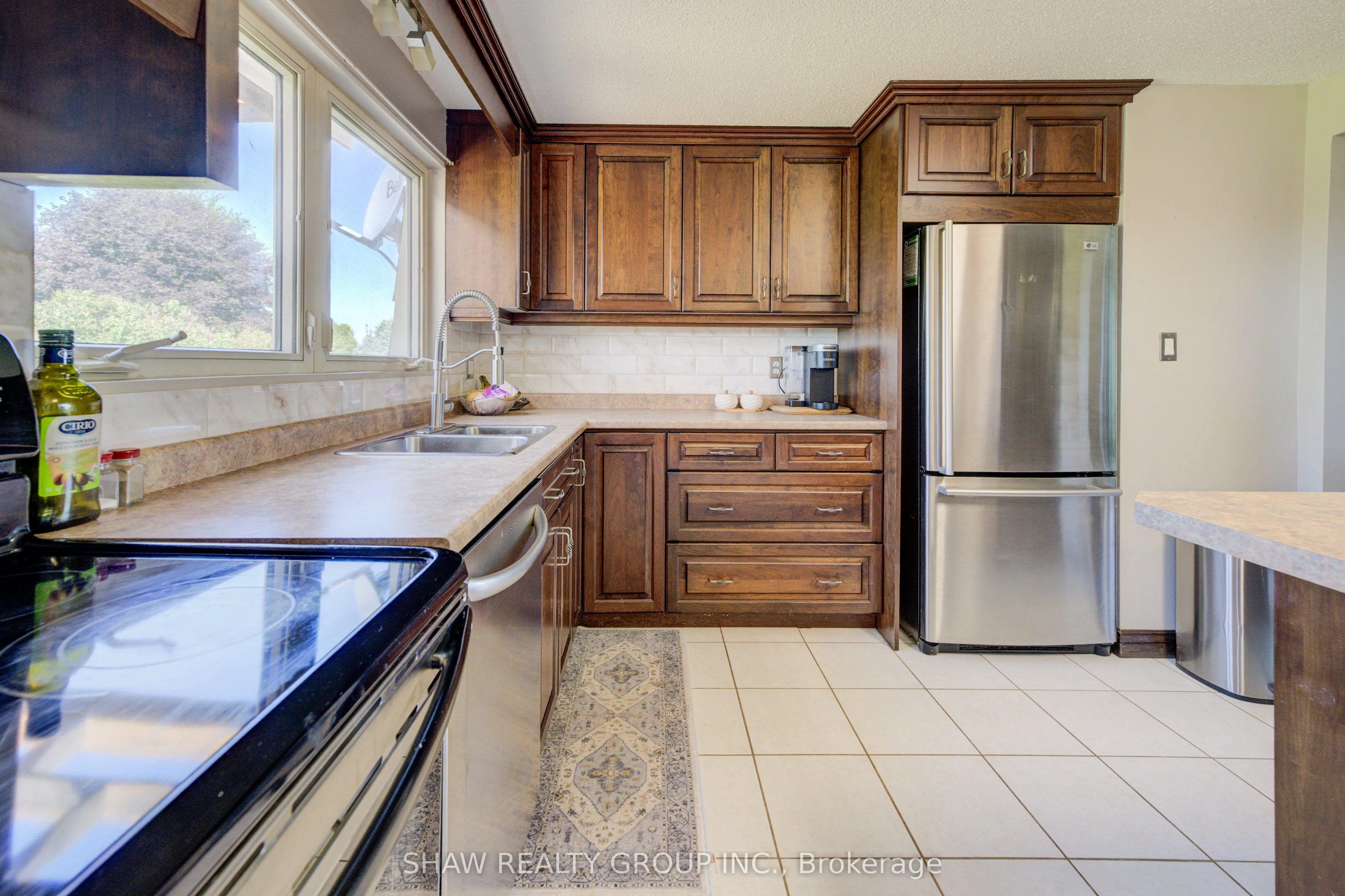 5888 Wellington Road