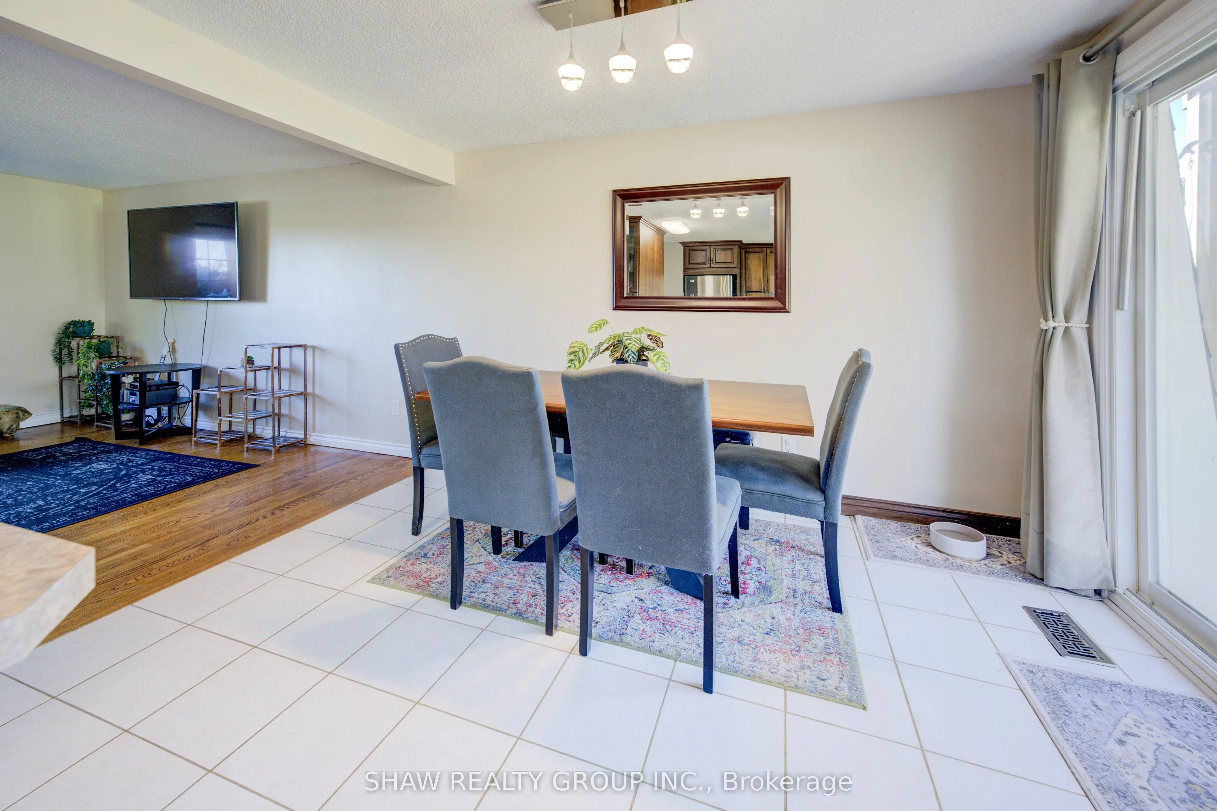 5888 Wellington Road