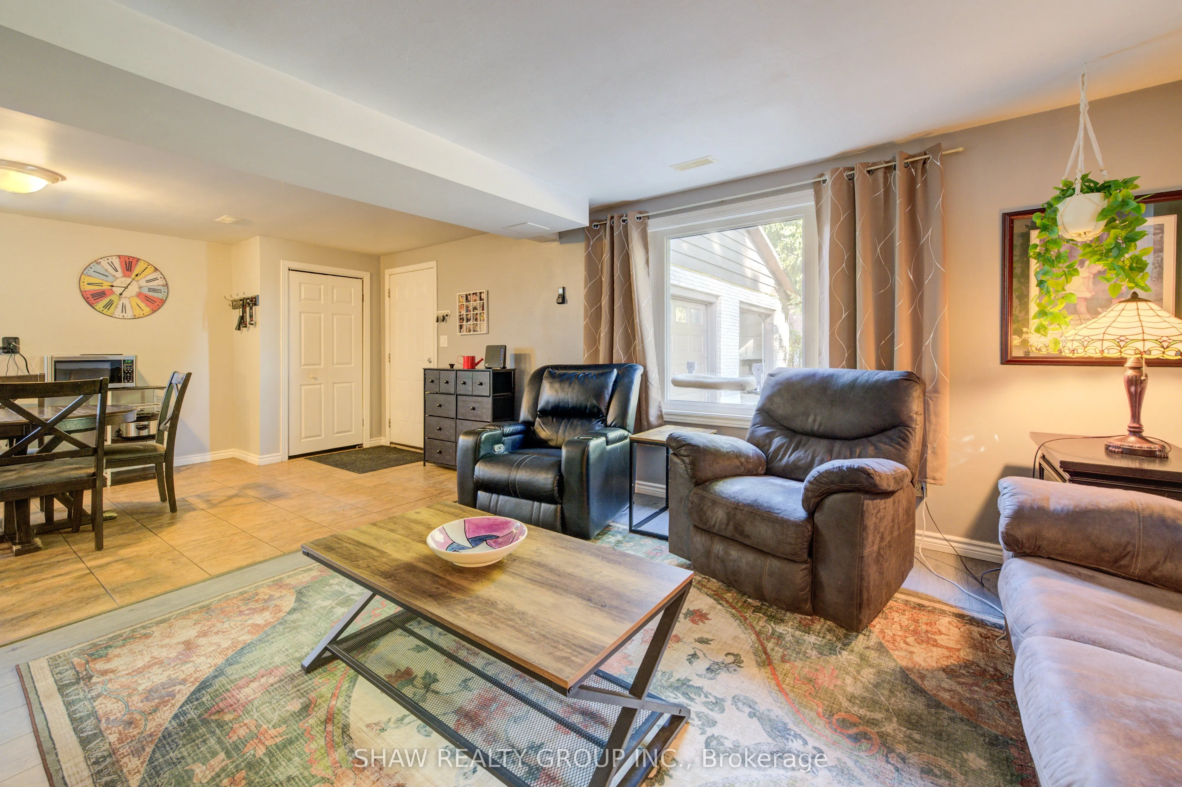 5888 Wellington Road