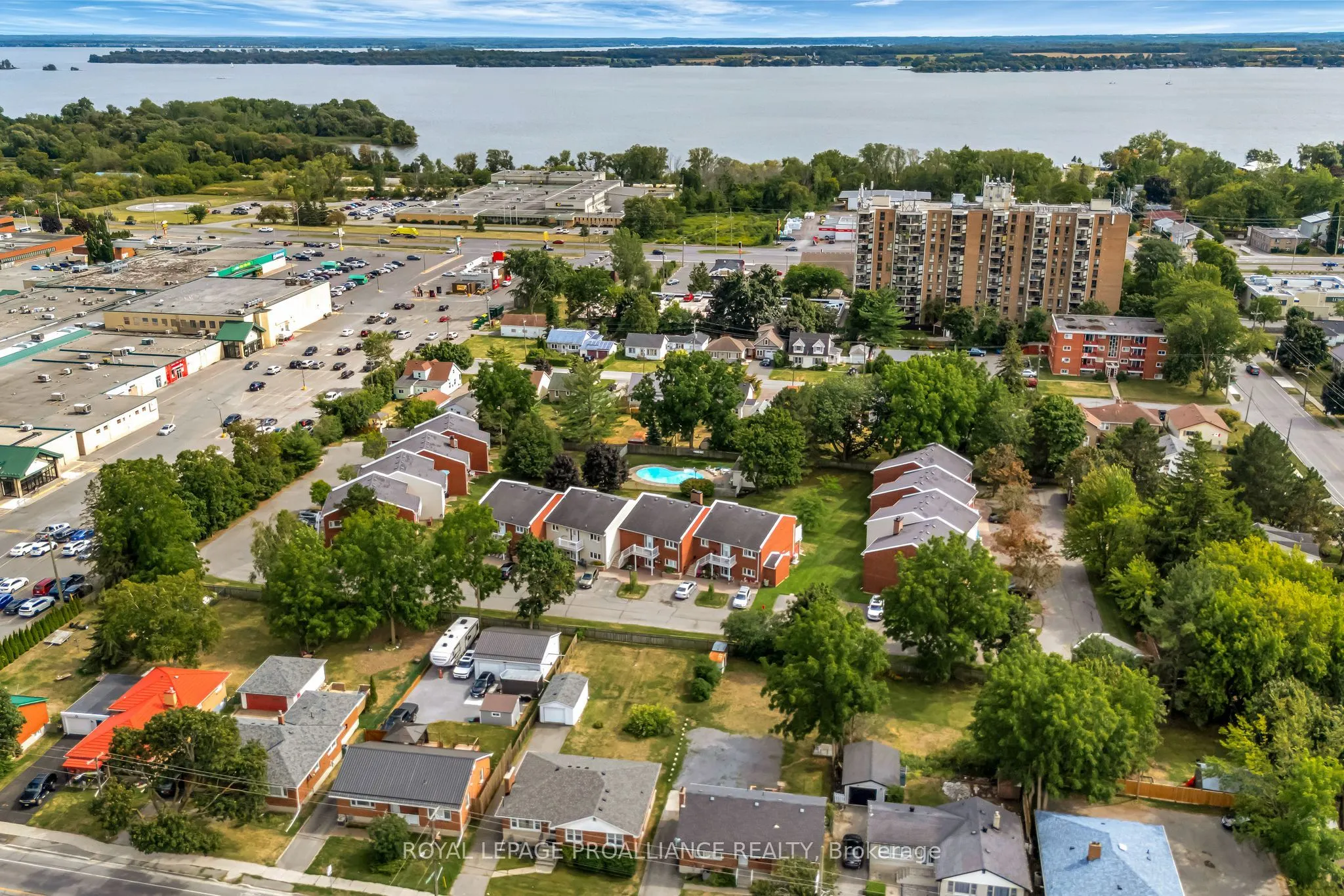 179 Herchimer Avenue, #12