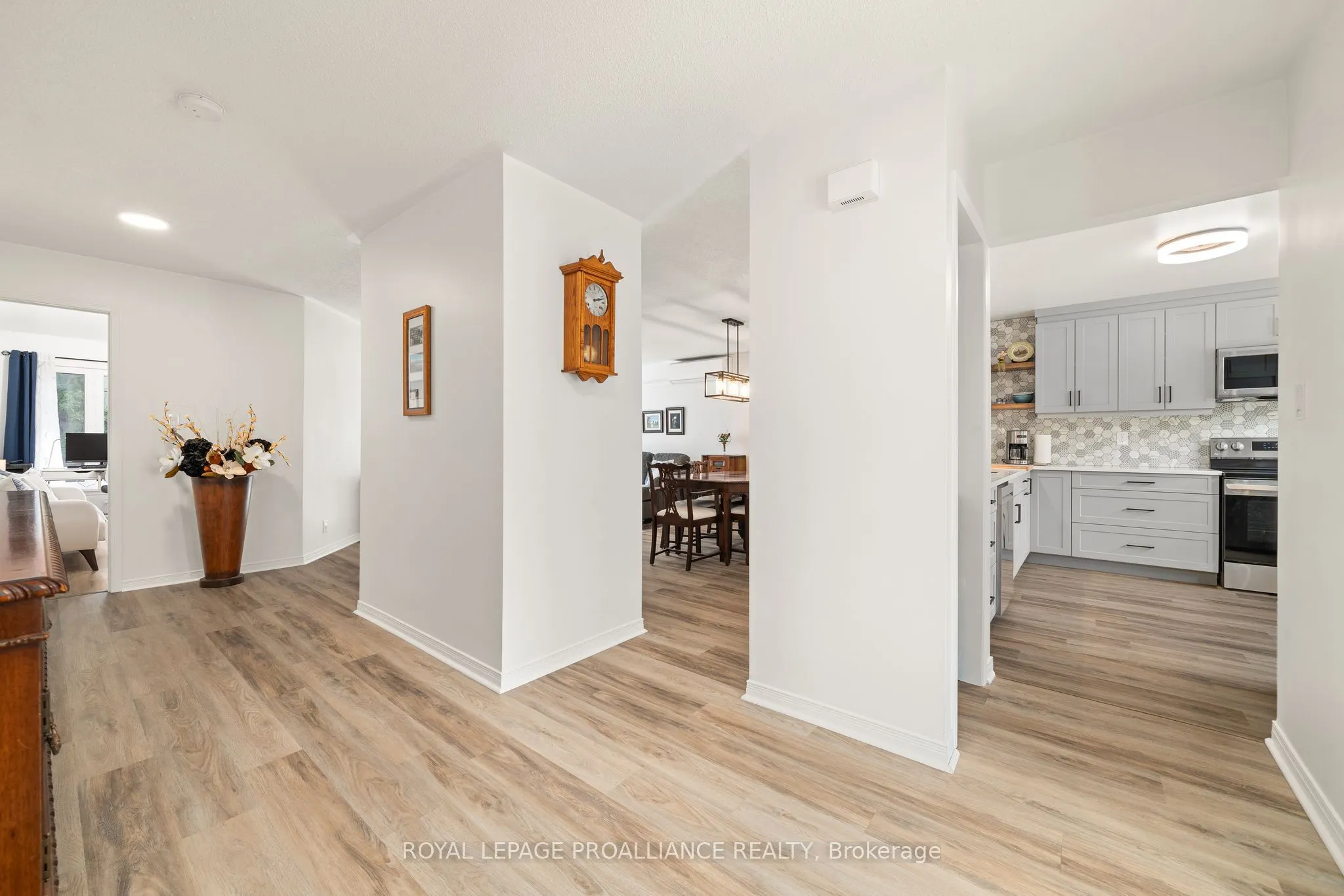 179 Herchimer Avenue, #12