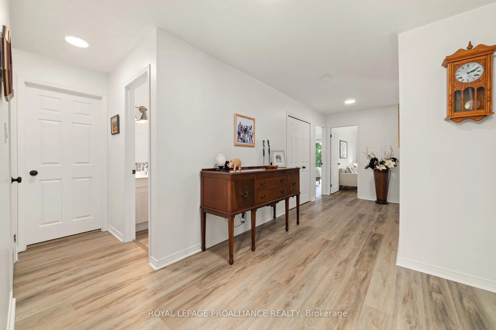 179 Herchimer Avenue, #12