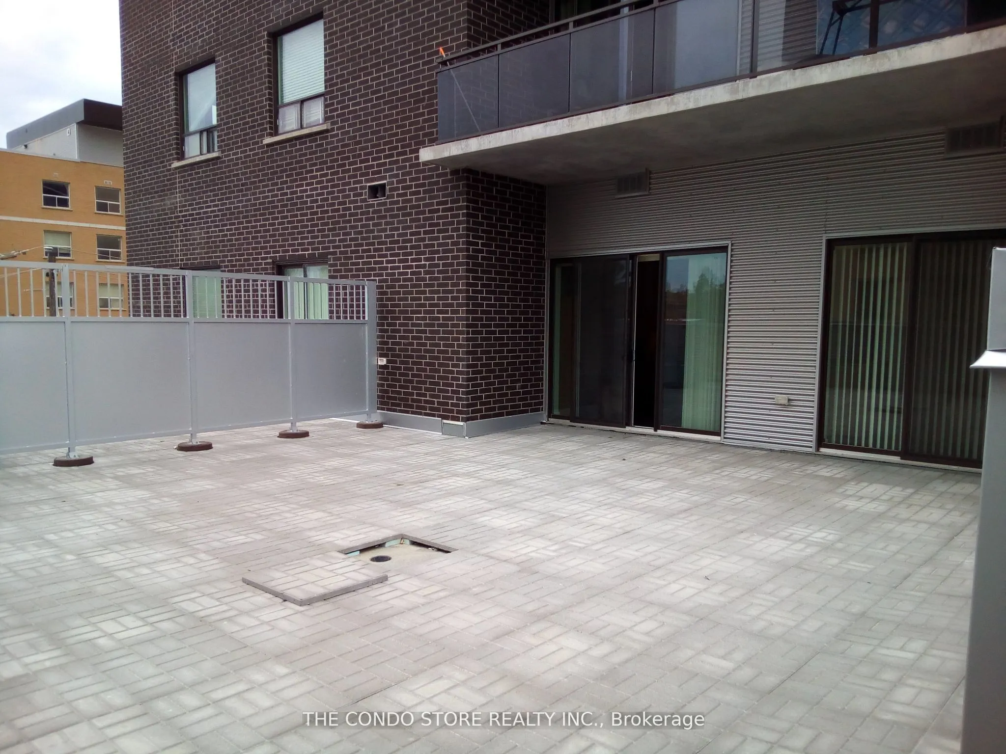 318 Spruce Street, #301