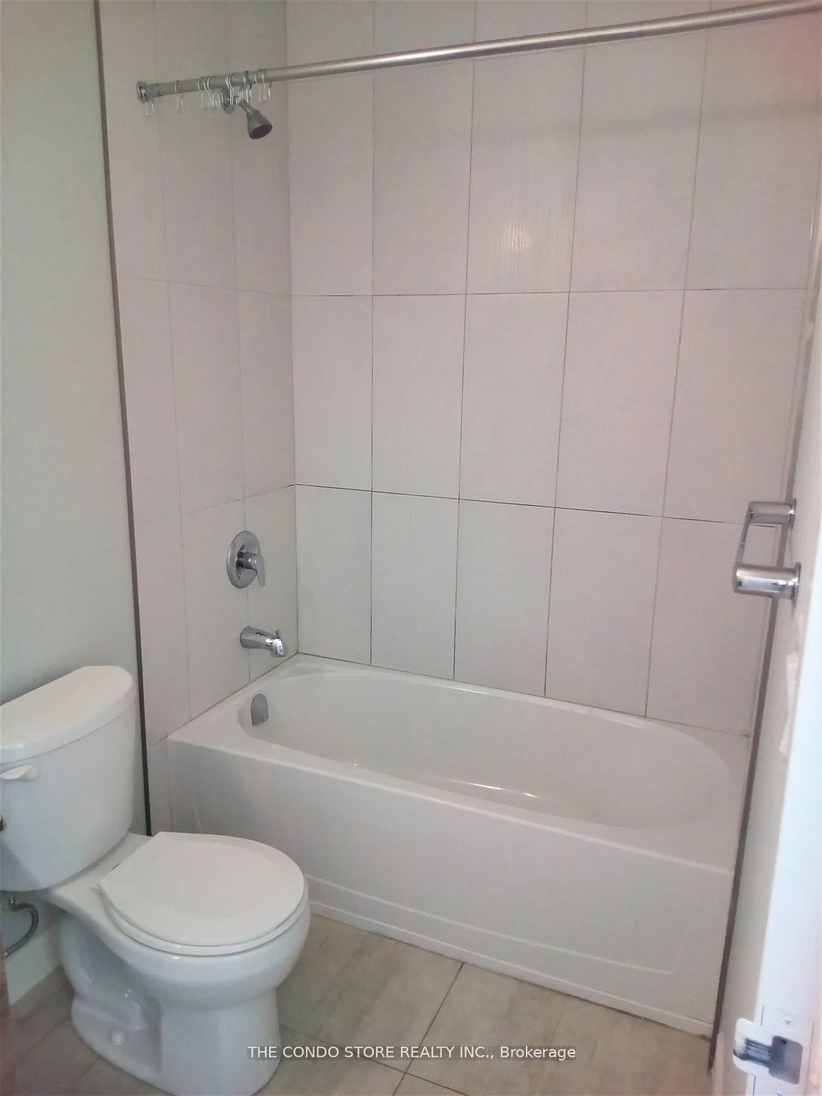 318 Spruce Street, #301