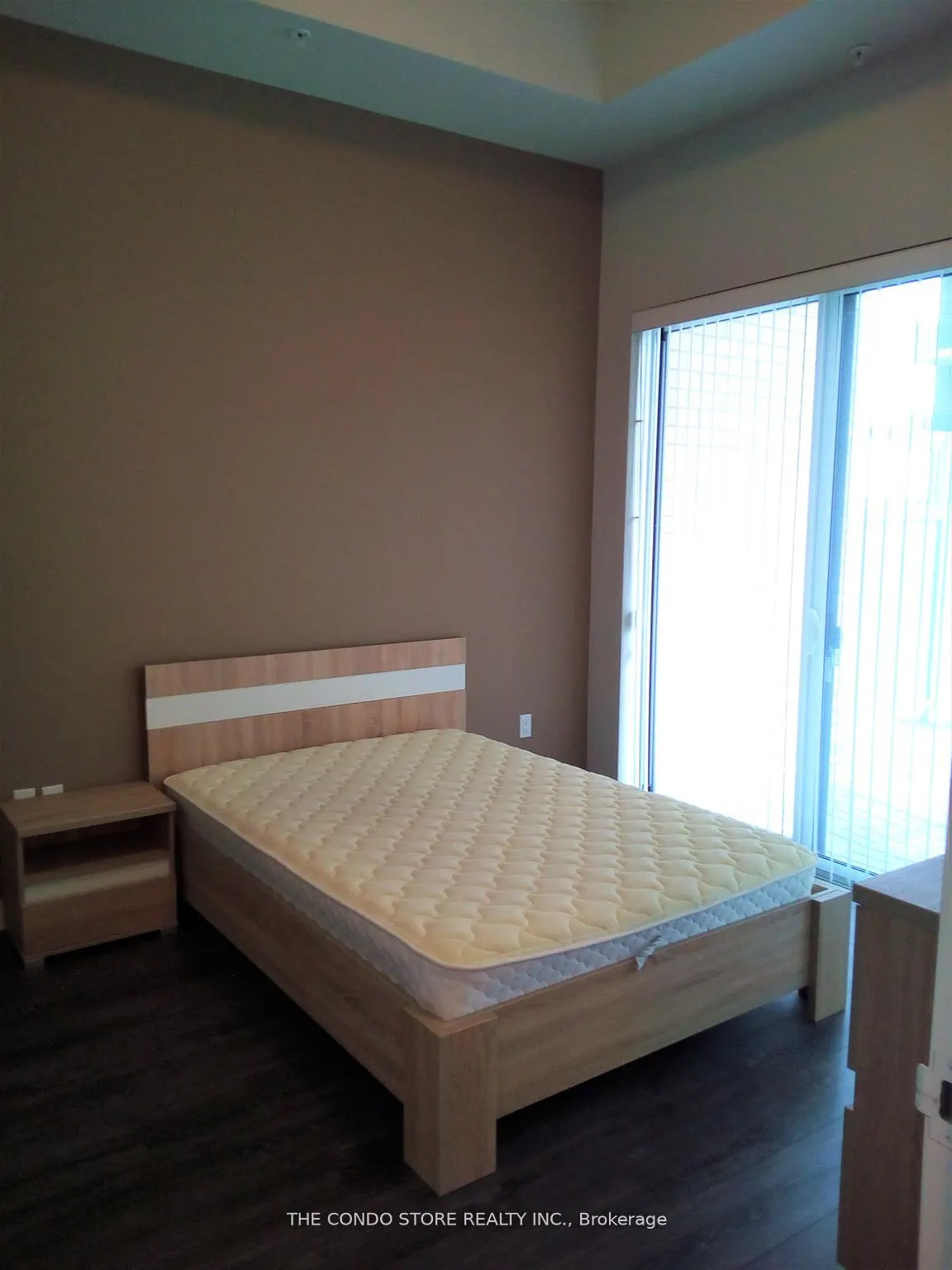 318 Spruce Street, #301
