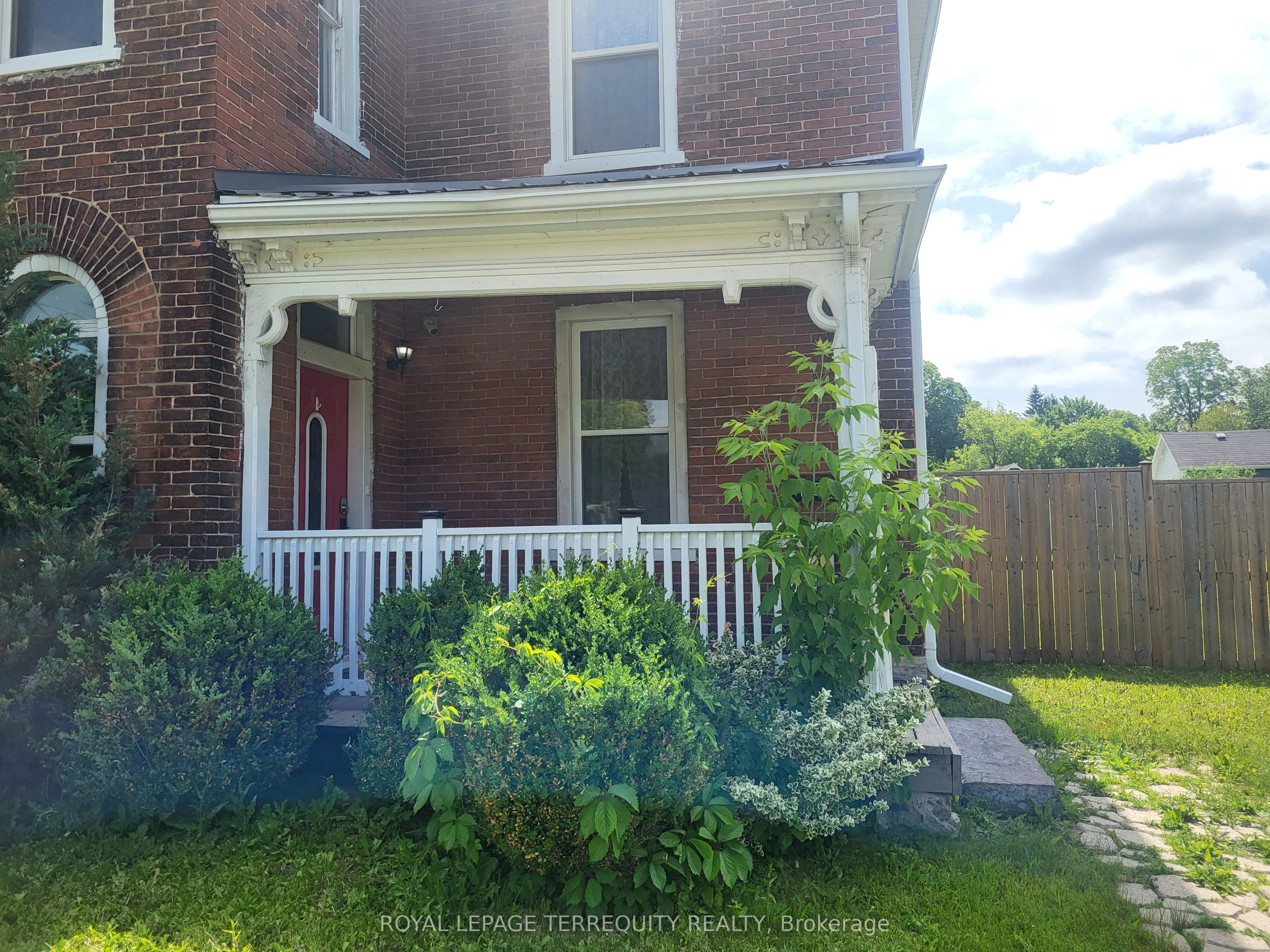 125 Station Street