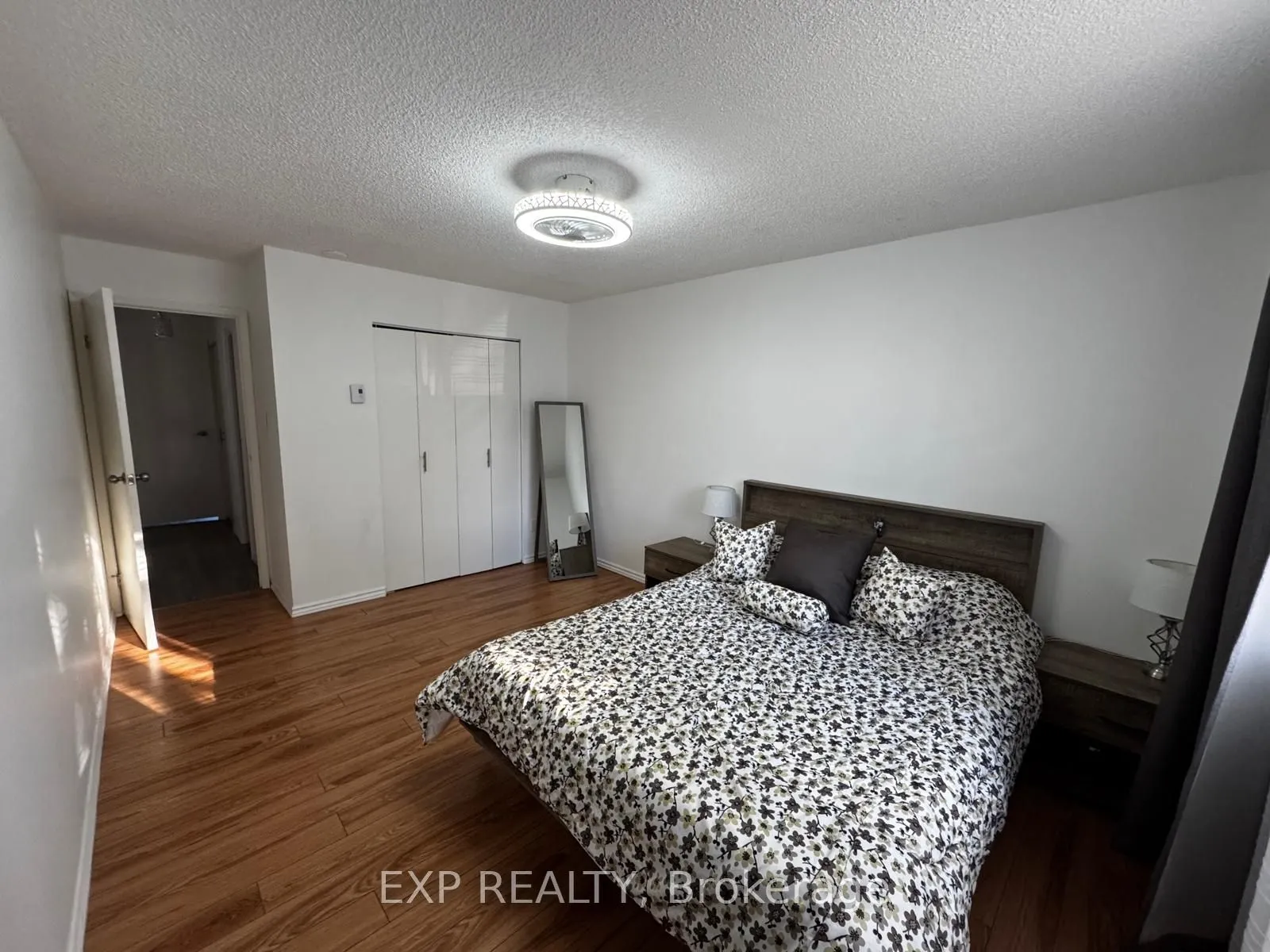 1035 Cartier Boulevard, #3