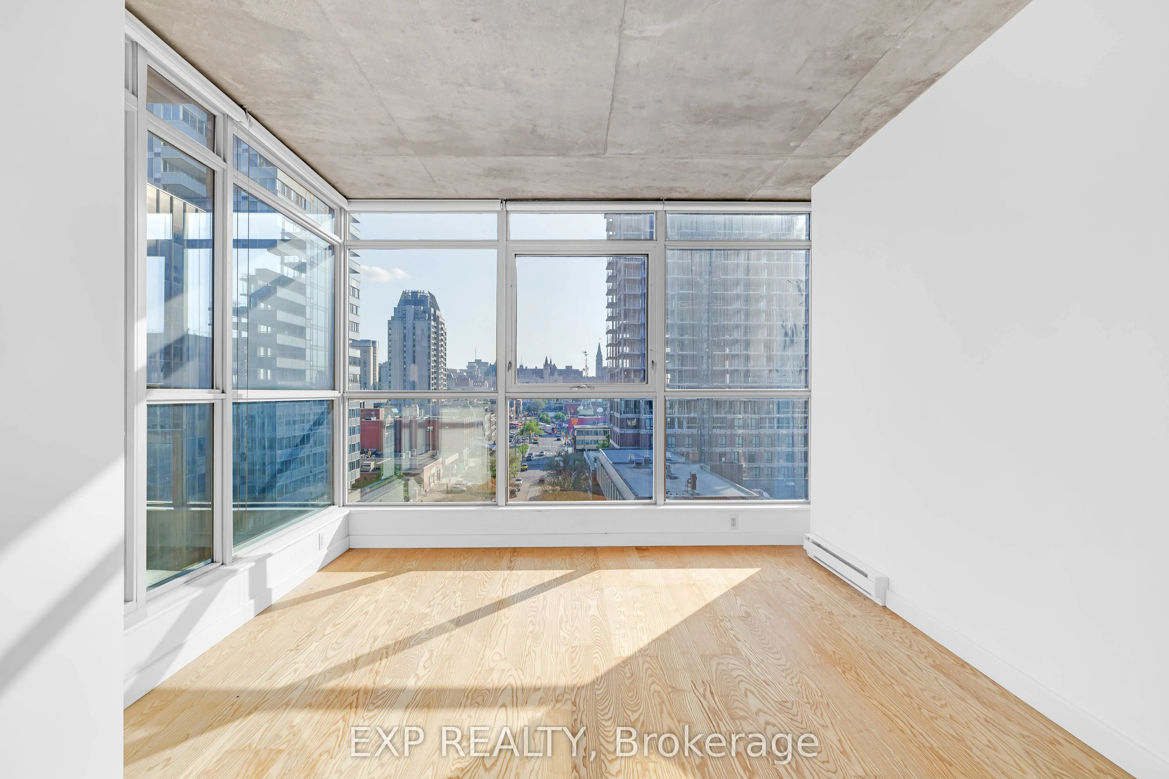 179 GEORGE Street, #907