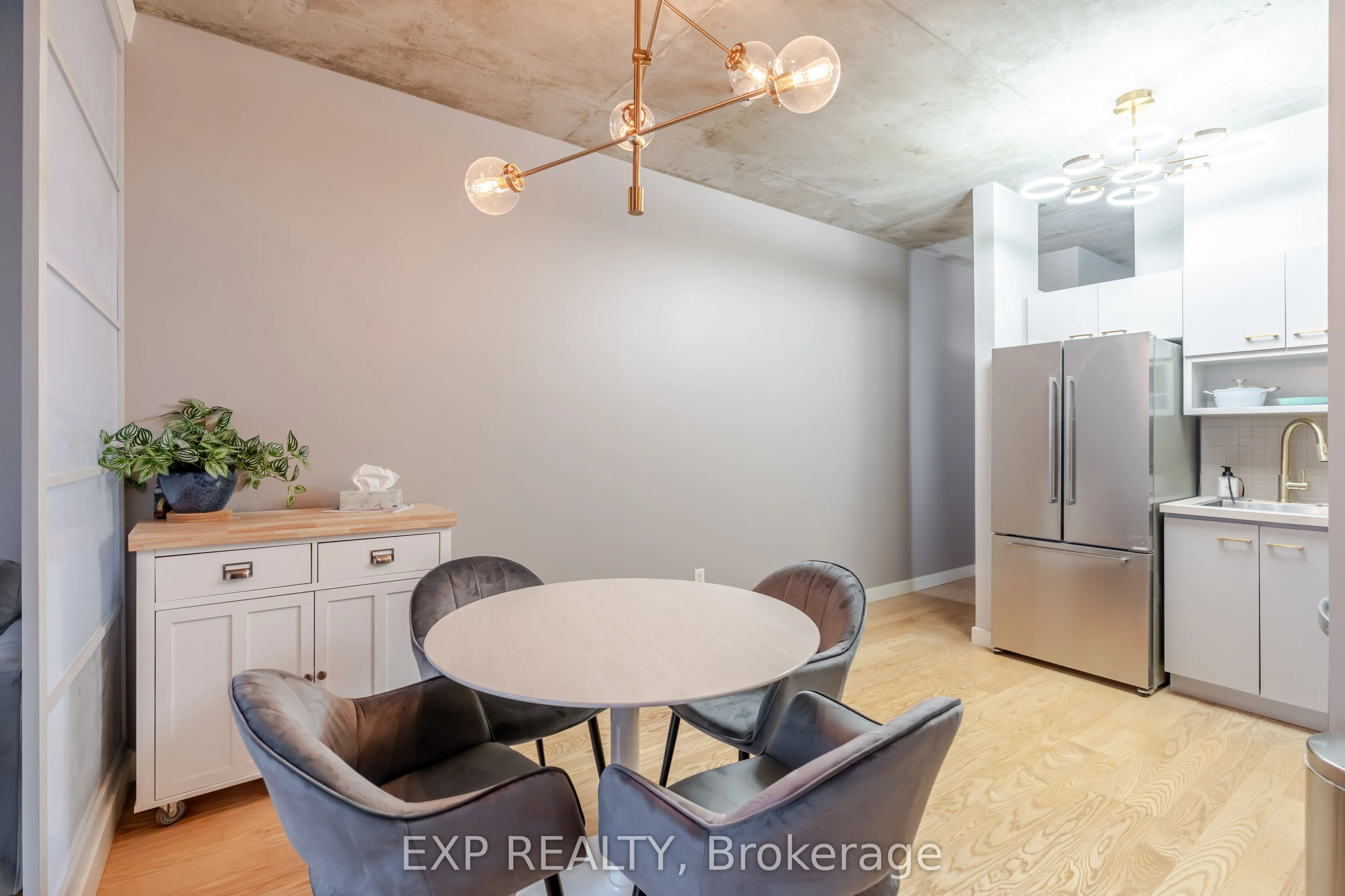 179 GEORGE Street, #907
