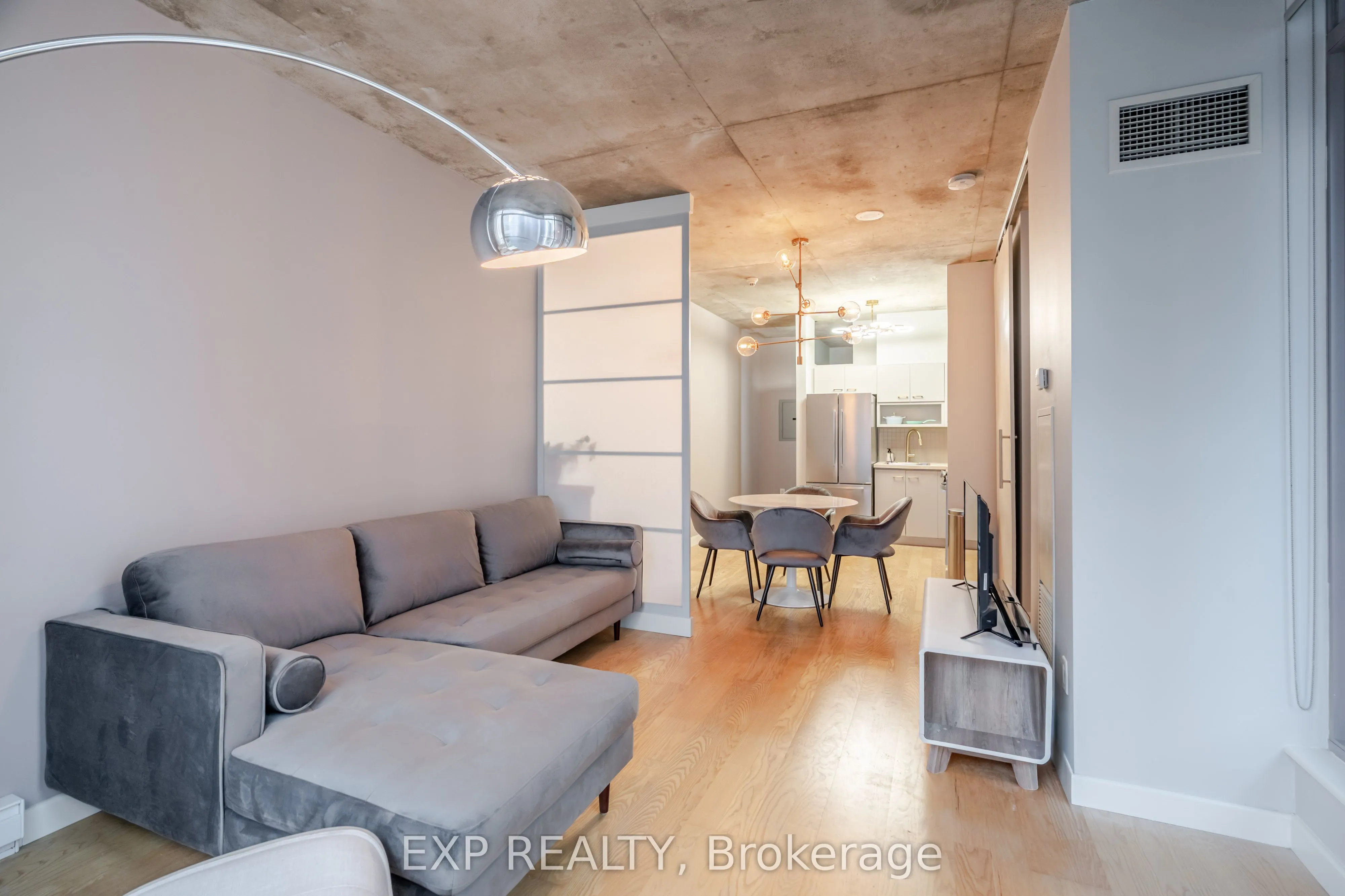 179 GEORGE Street, #907