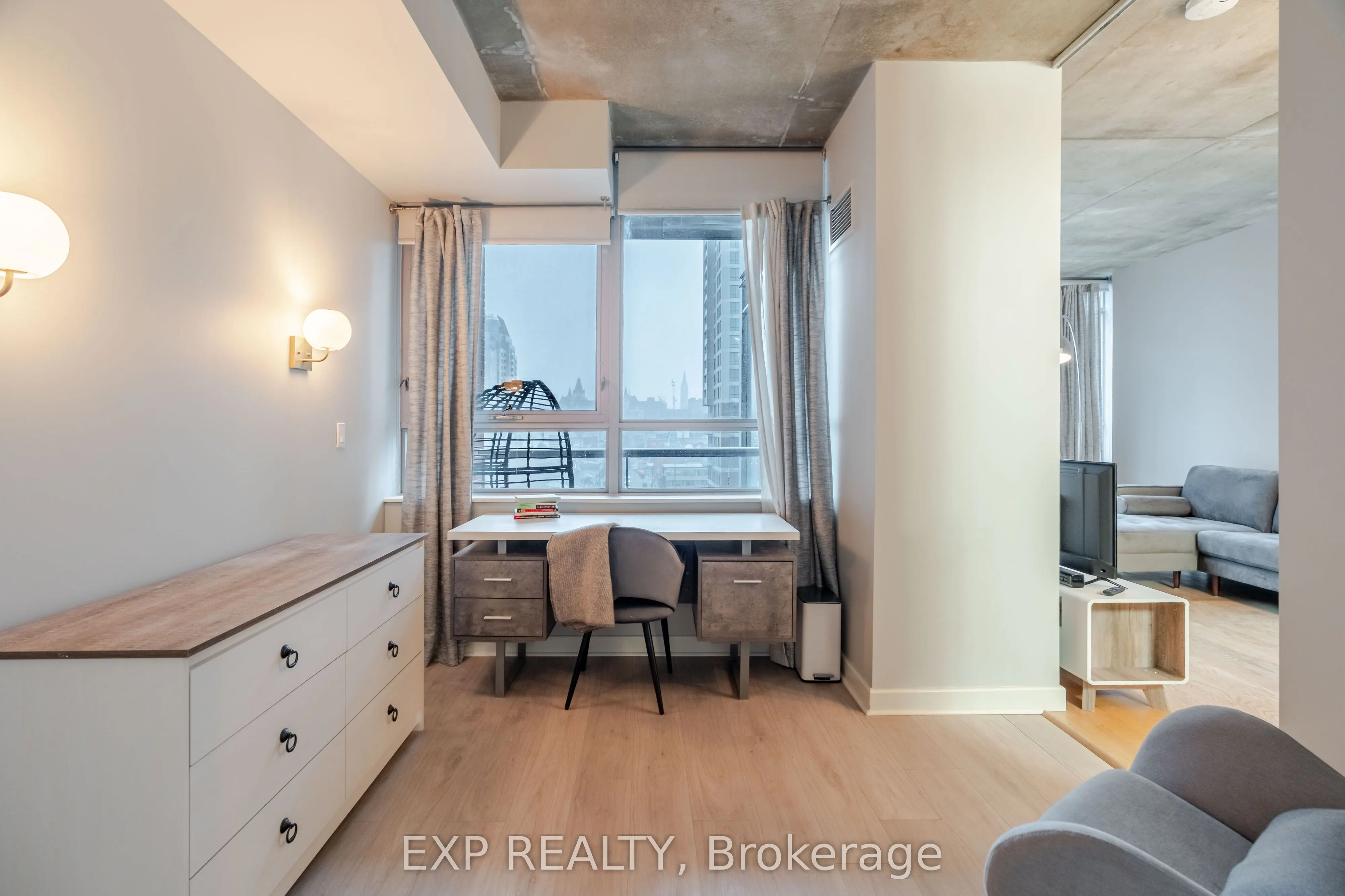 179 GEORGE Street, #907