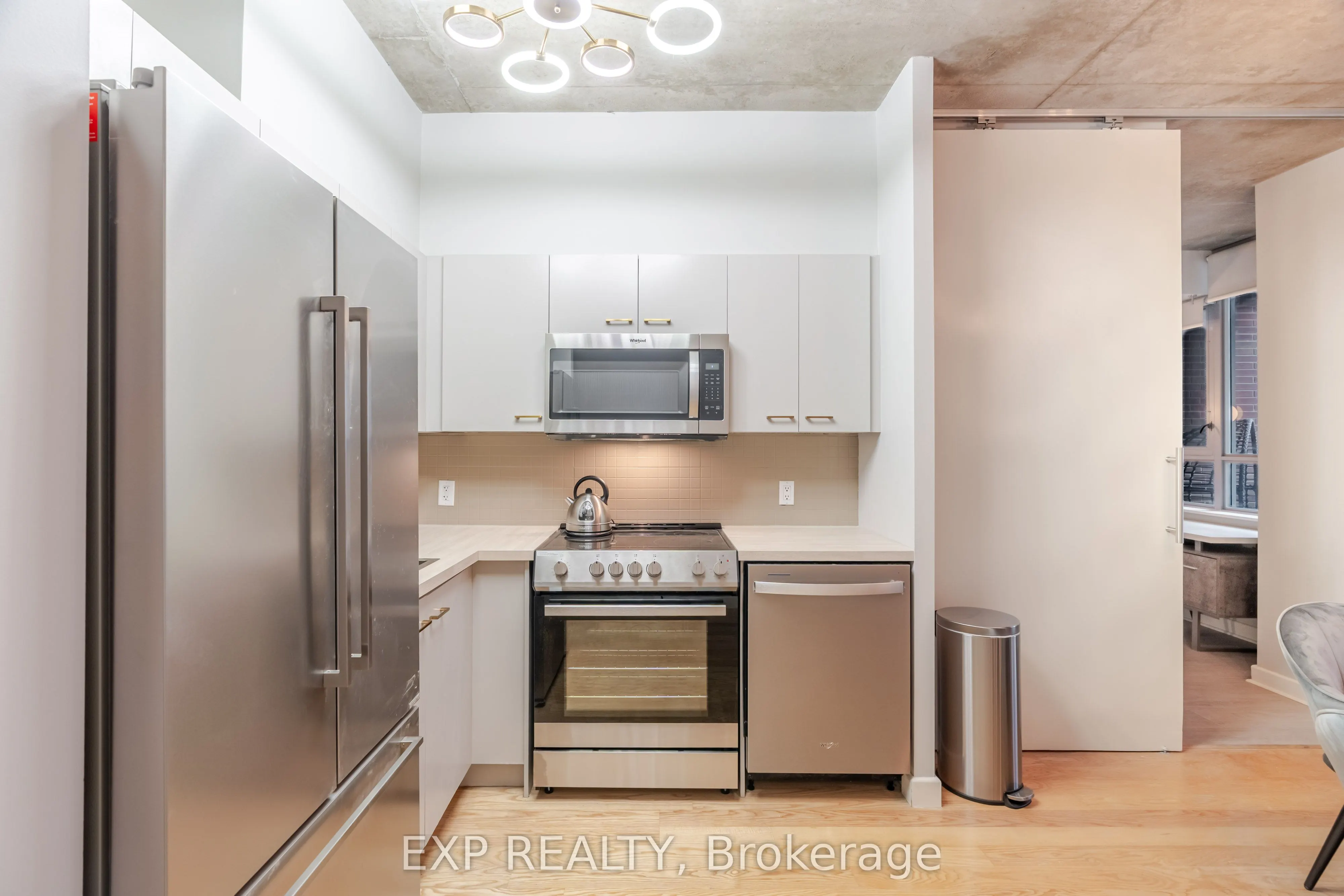179 GEORGE Street, #907