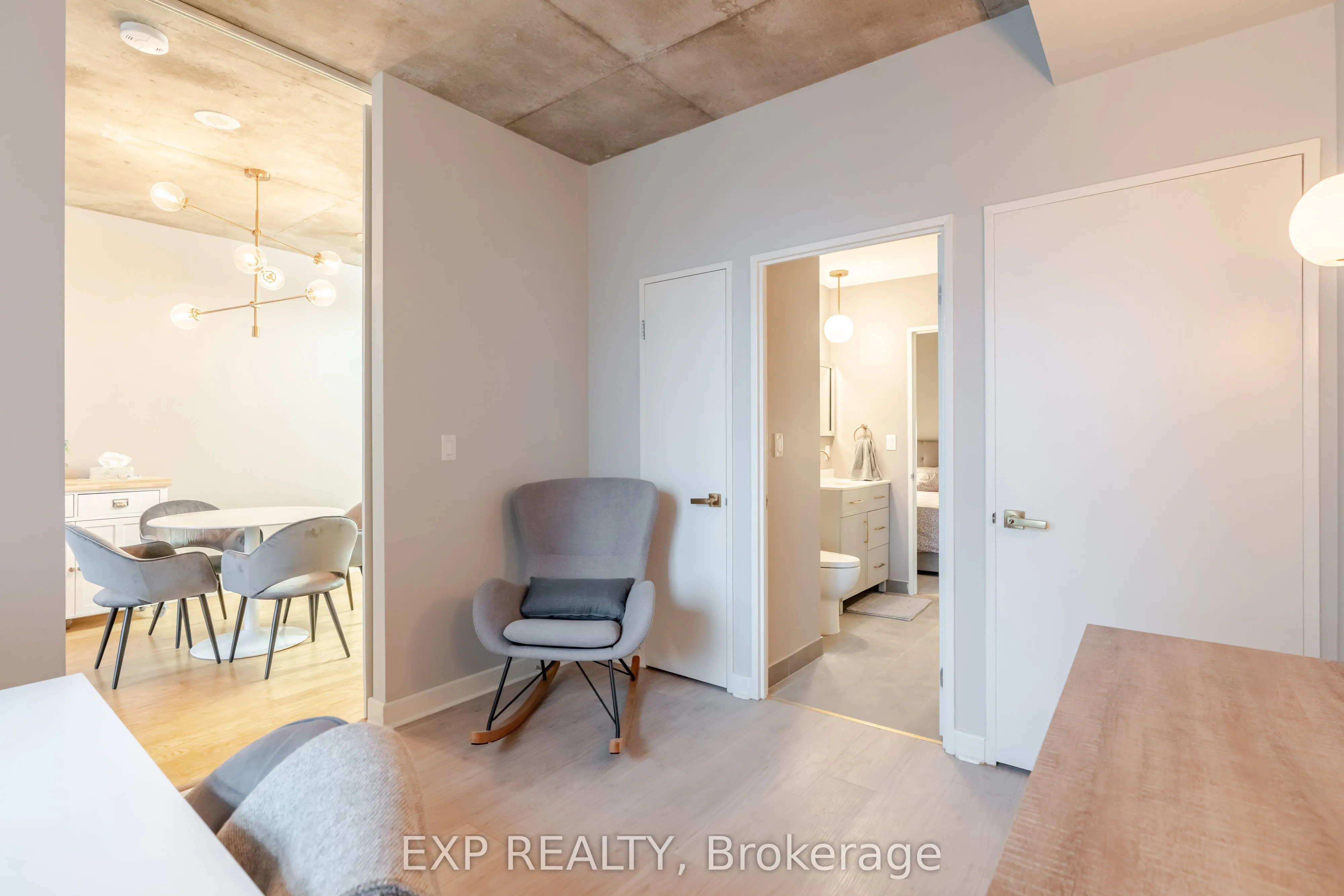 179 GEORGE Street, #907