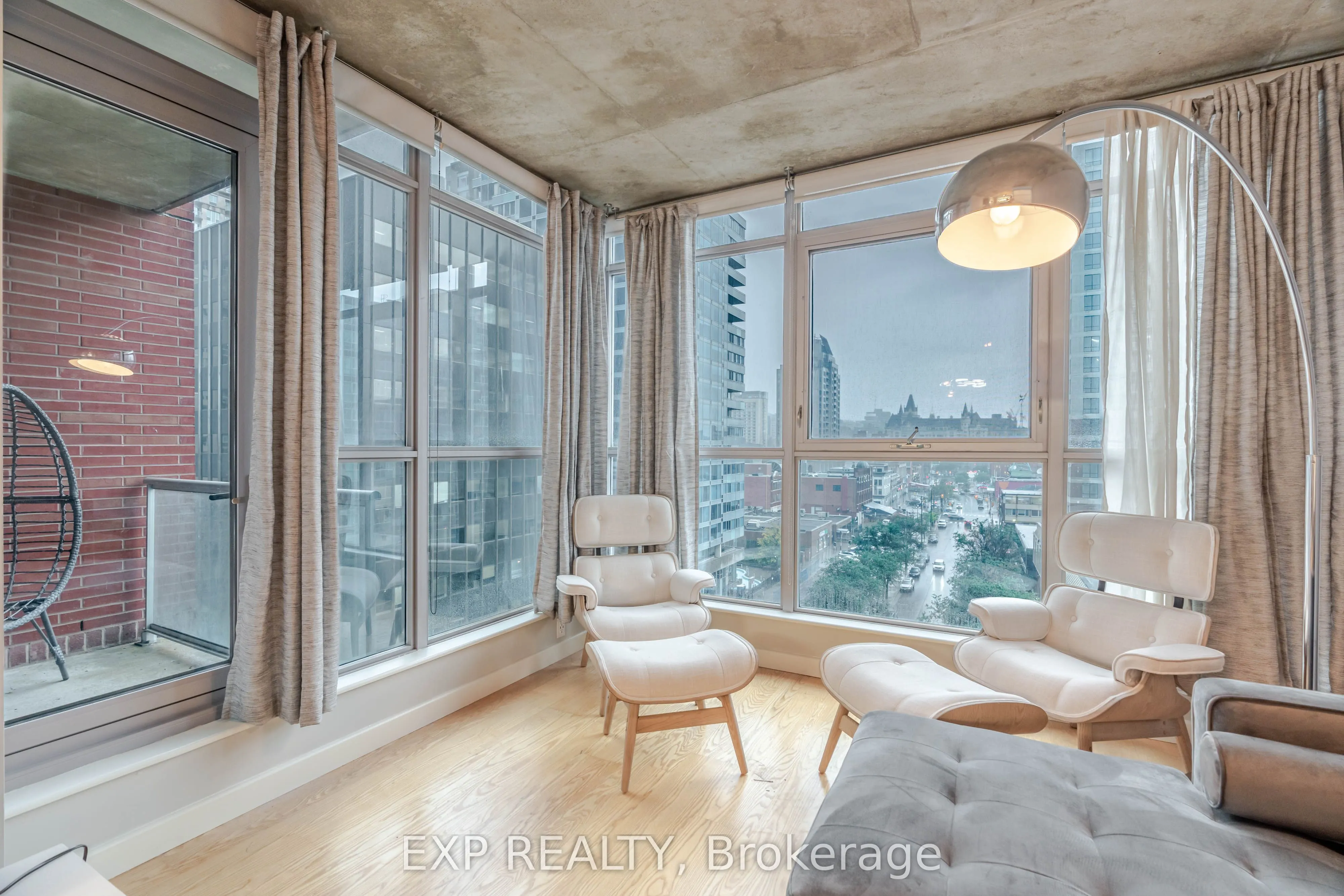 179 GEORGE Street, #907