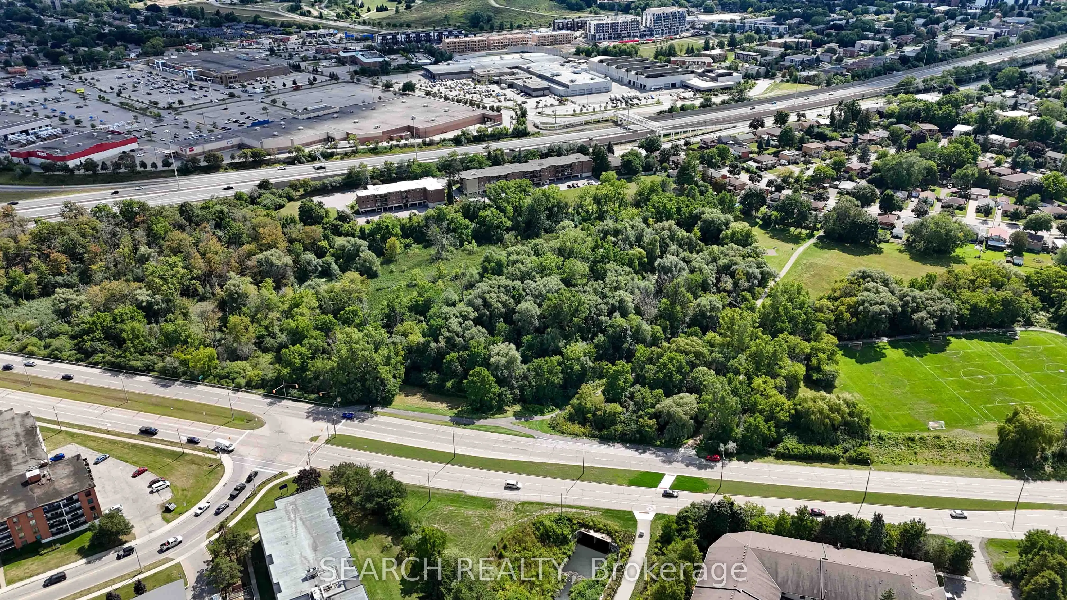 82 Southmoor Drive