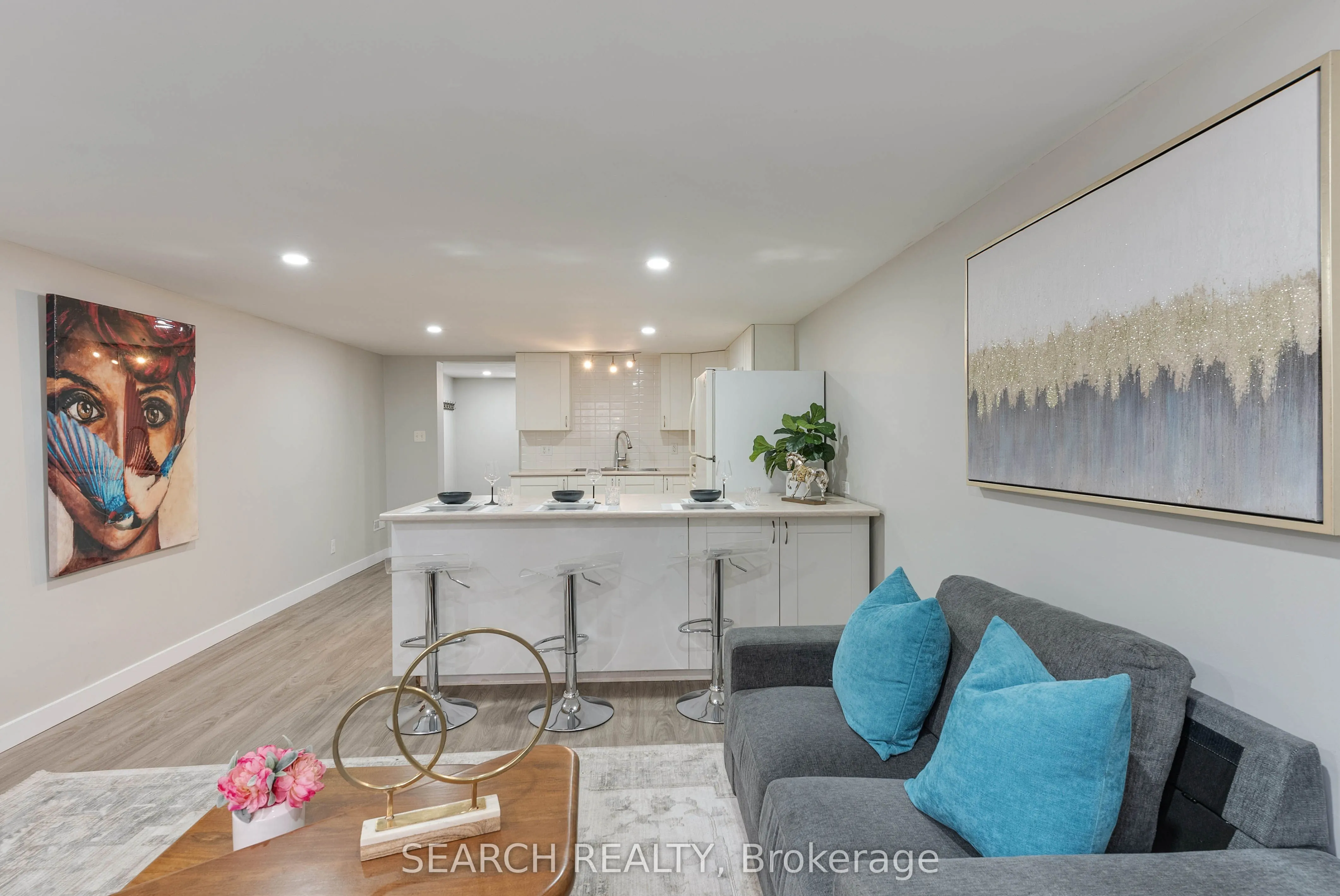 82 Southmoor Drive