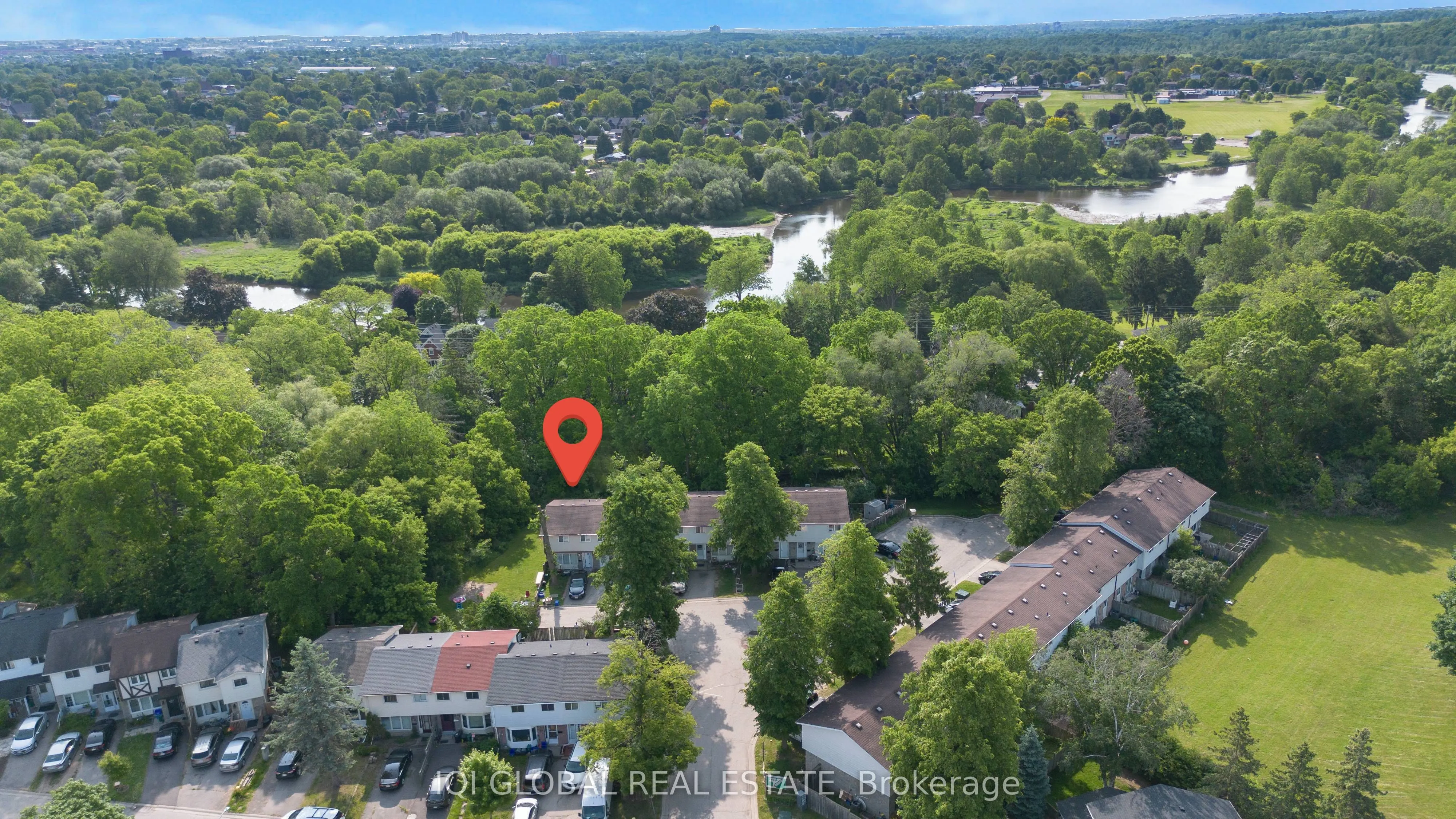 539 Parkview Crescent, #17