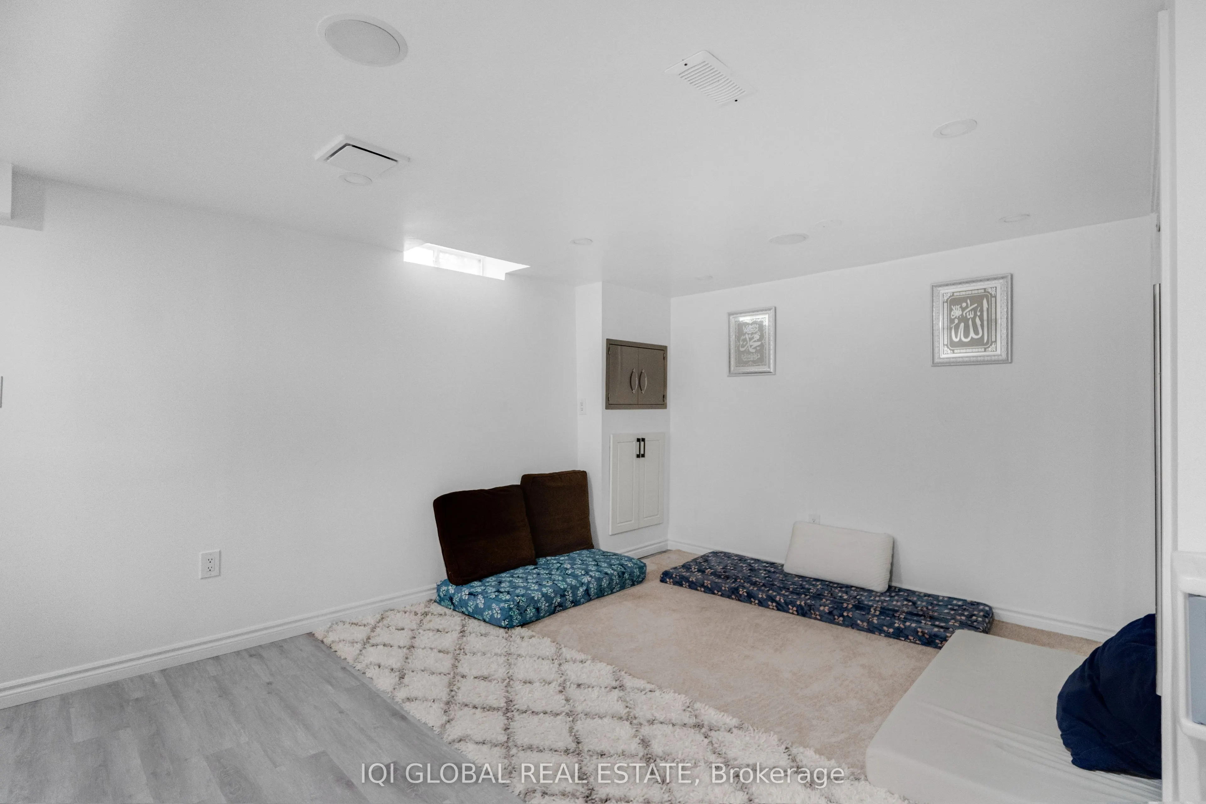 539 Parkview Crescent, #17