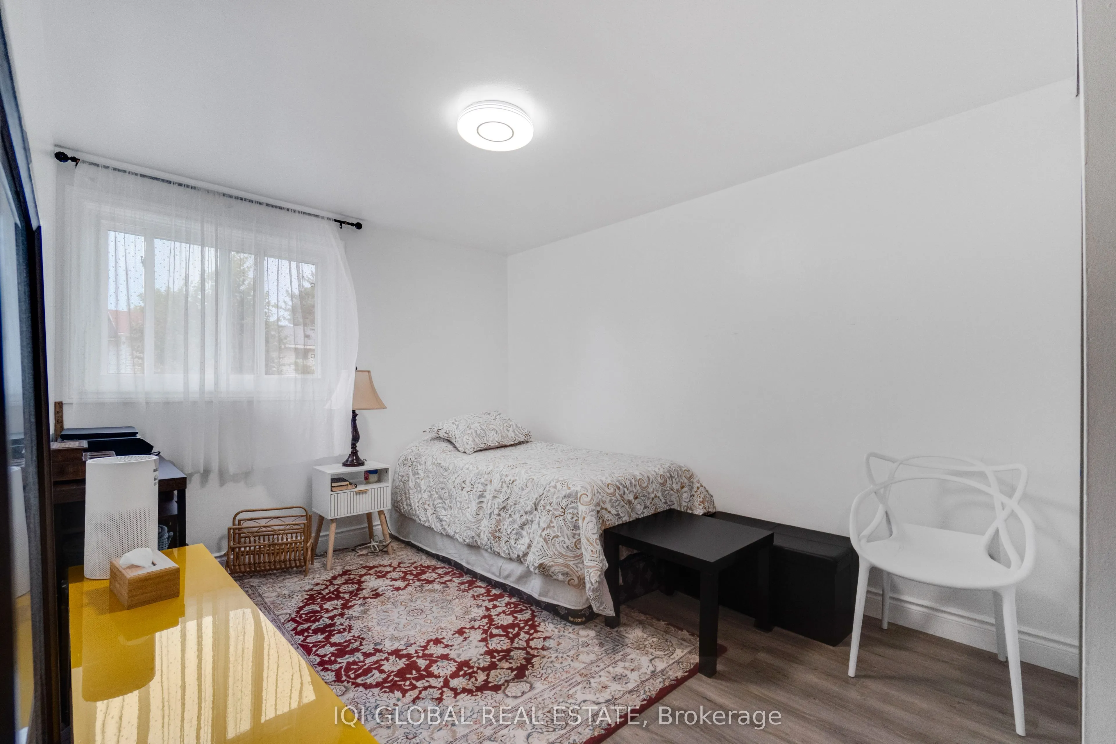 539 Parkview Crescent, #17