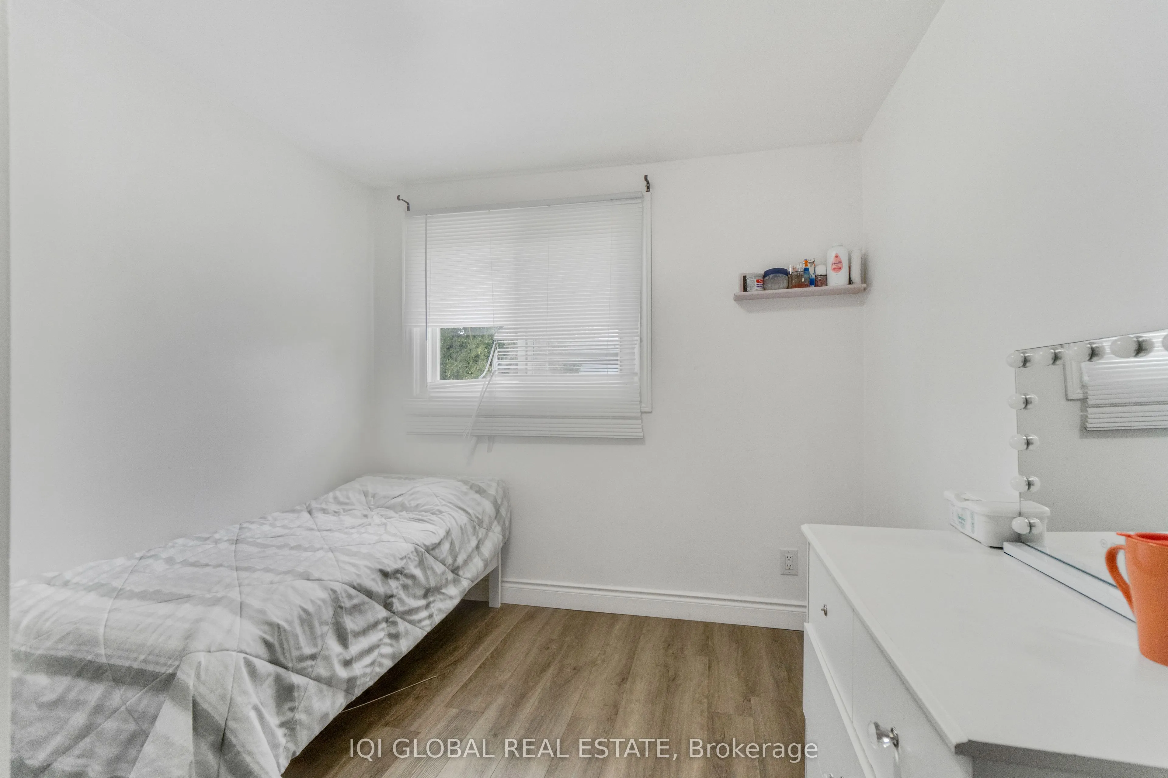 539 Parkview Crescent, #17