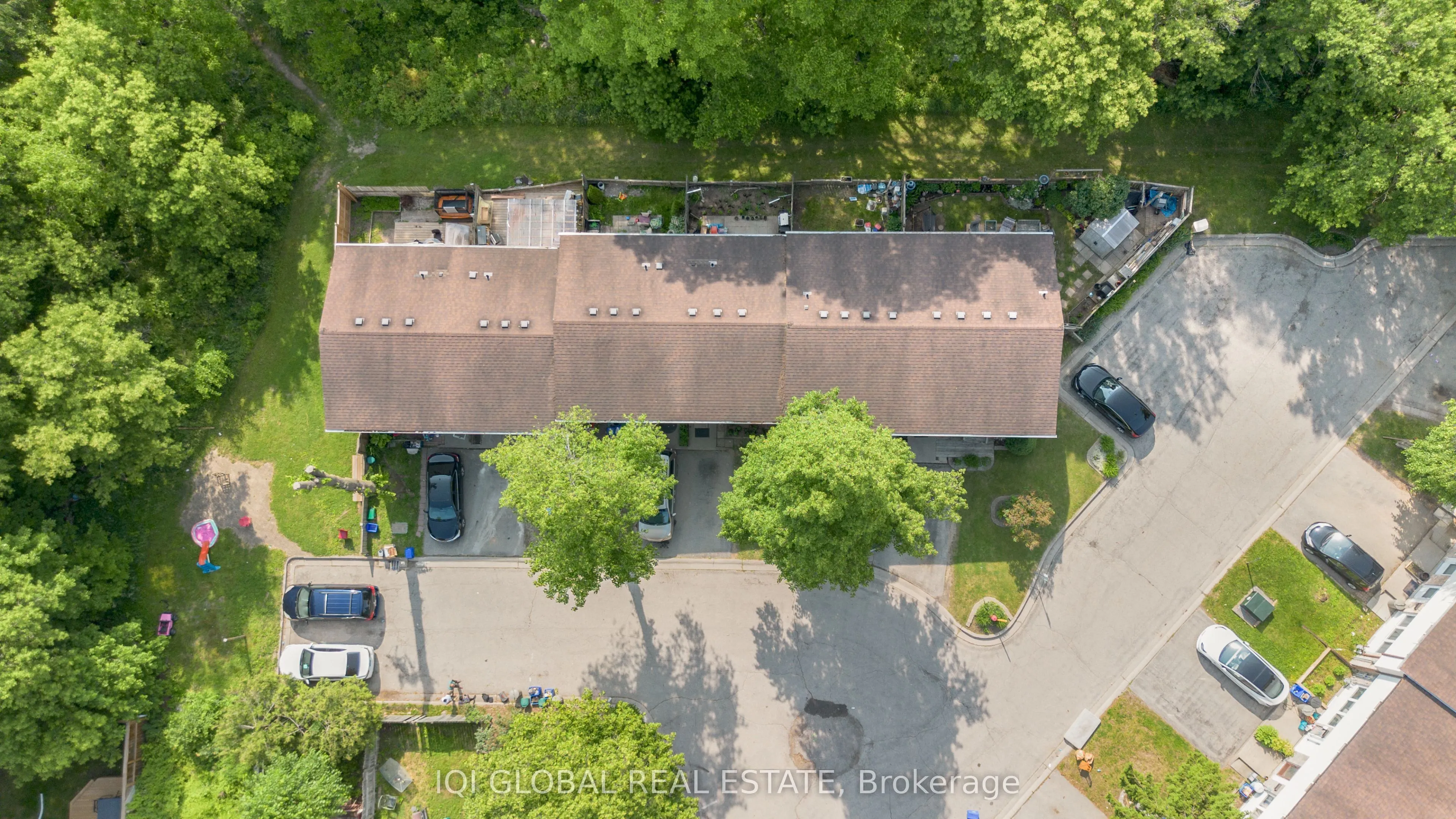 539 Parkview Crescent, #17