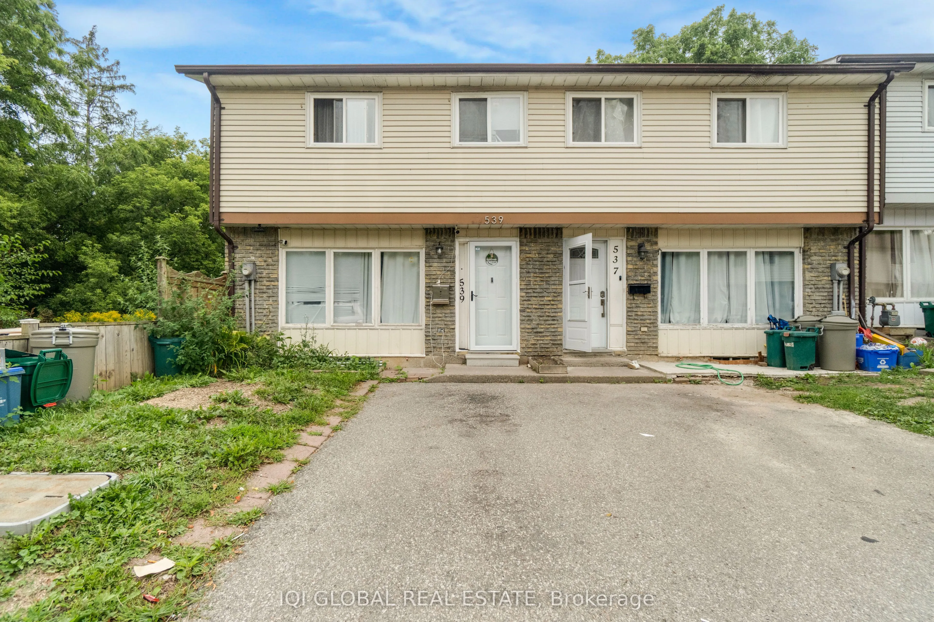 539 Parkview Crescent, #17