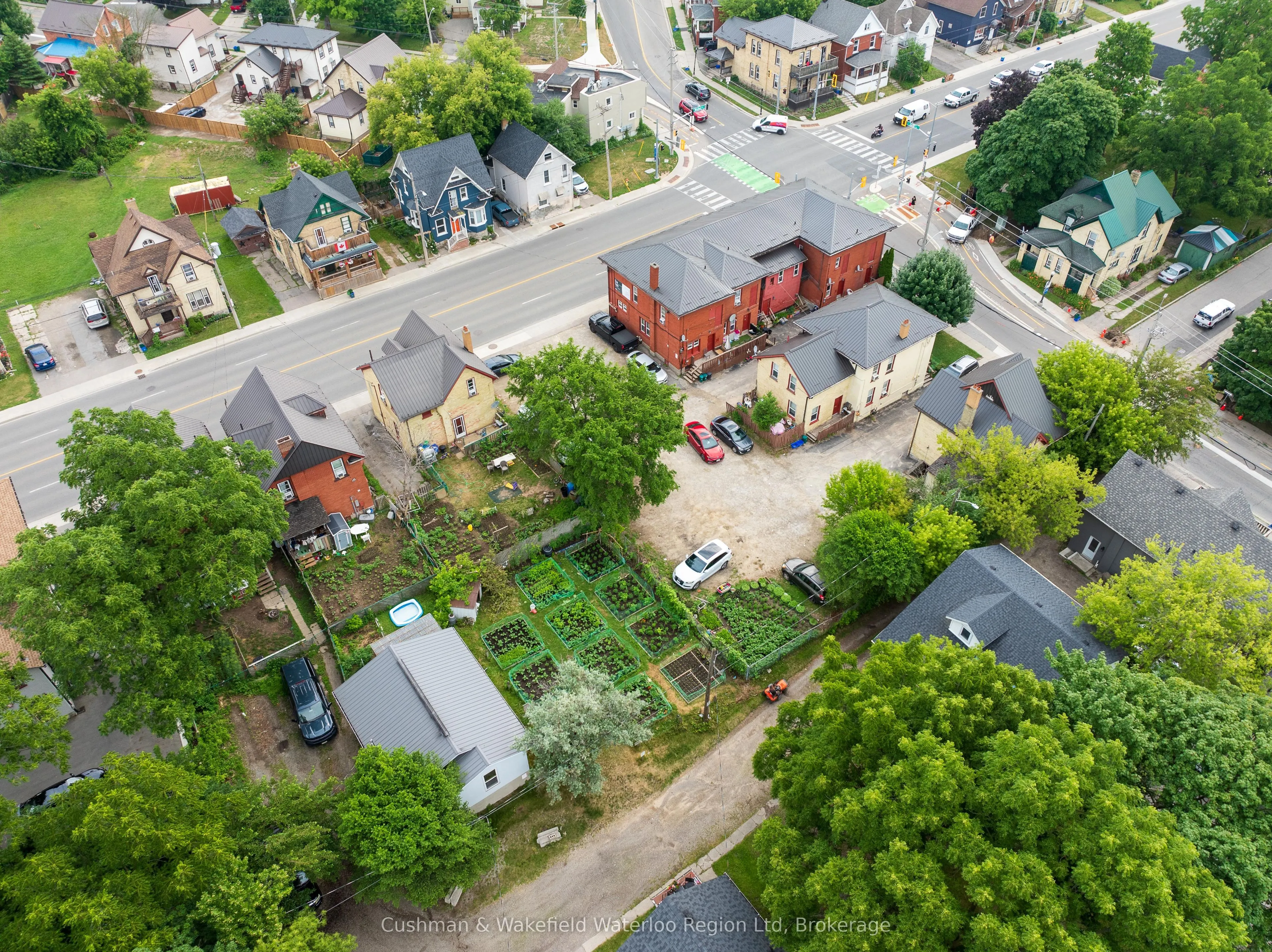 95-109 Weber Street E