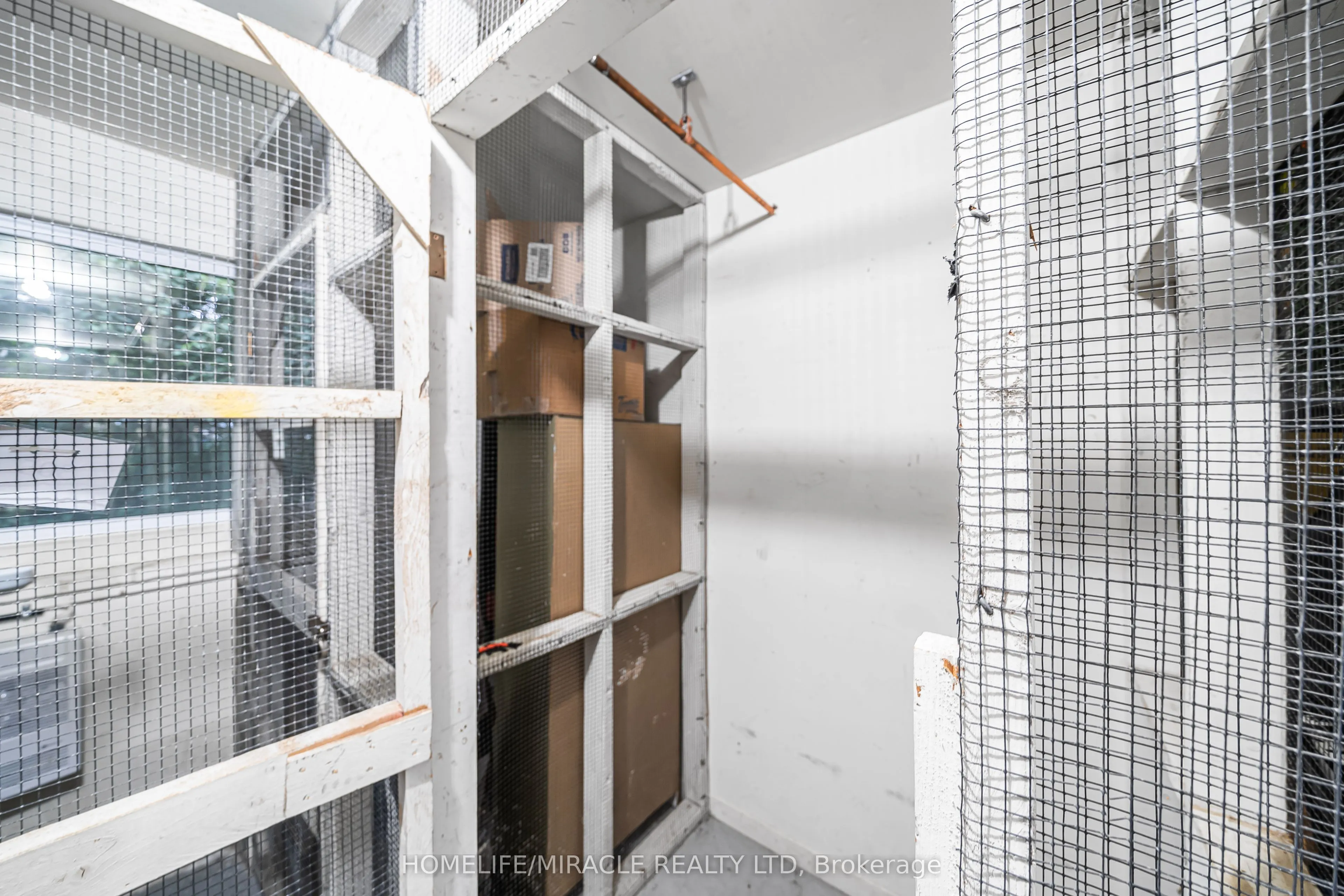 323 Main Street W, #305