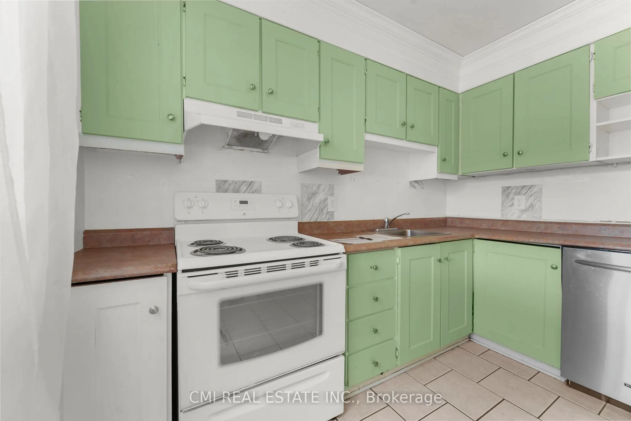 2570 Southvale Crescent, #99