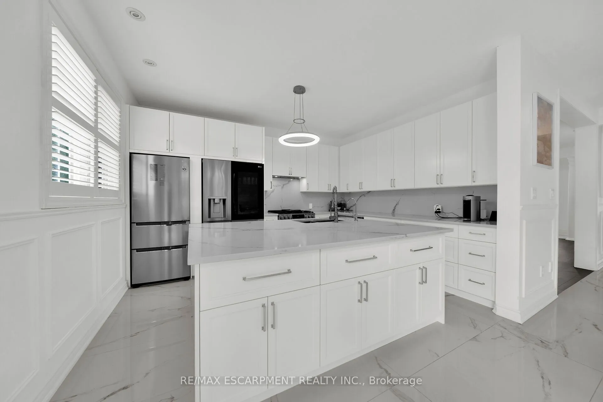 48 Montreal Circle