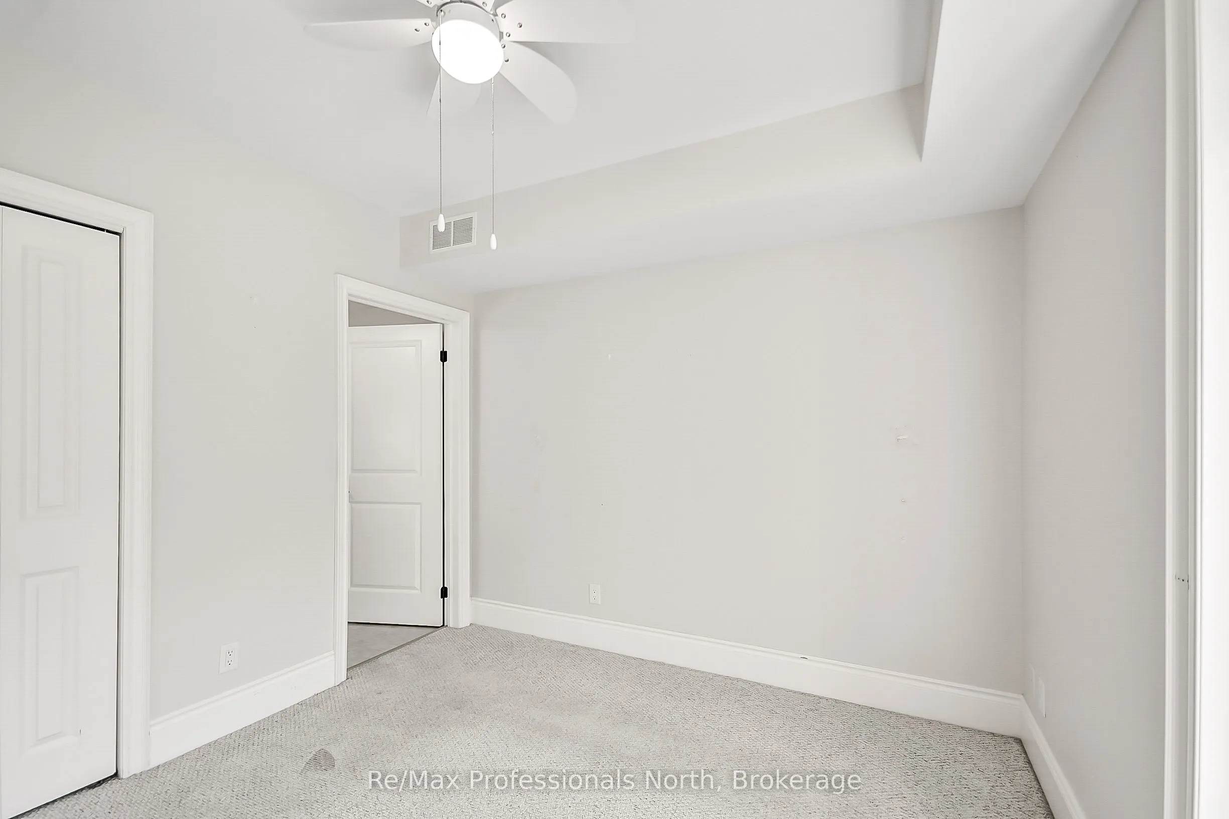 391 JAMES Street W, #108