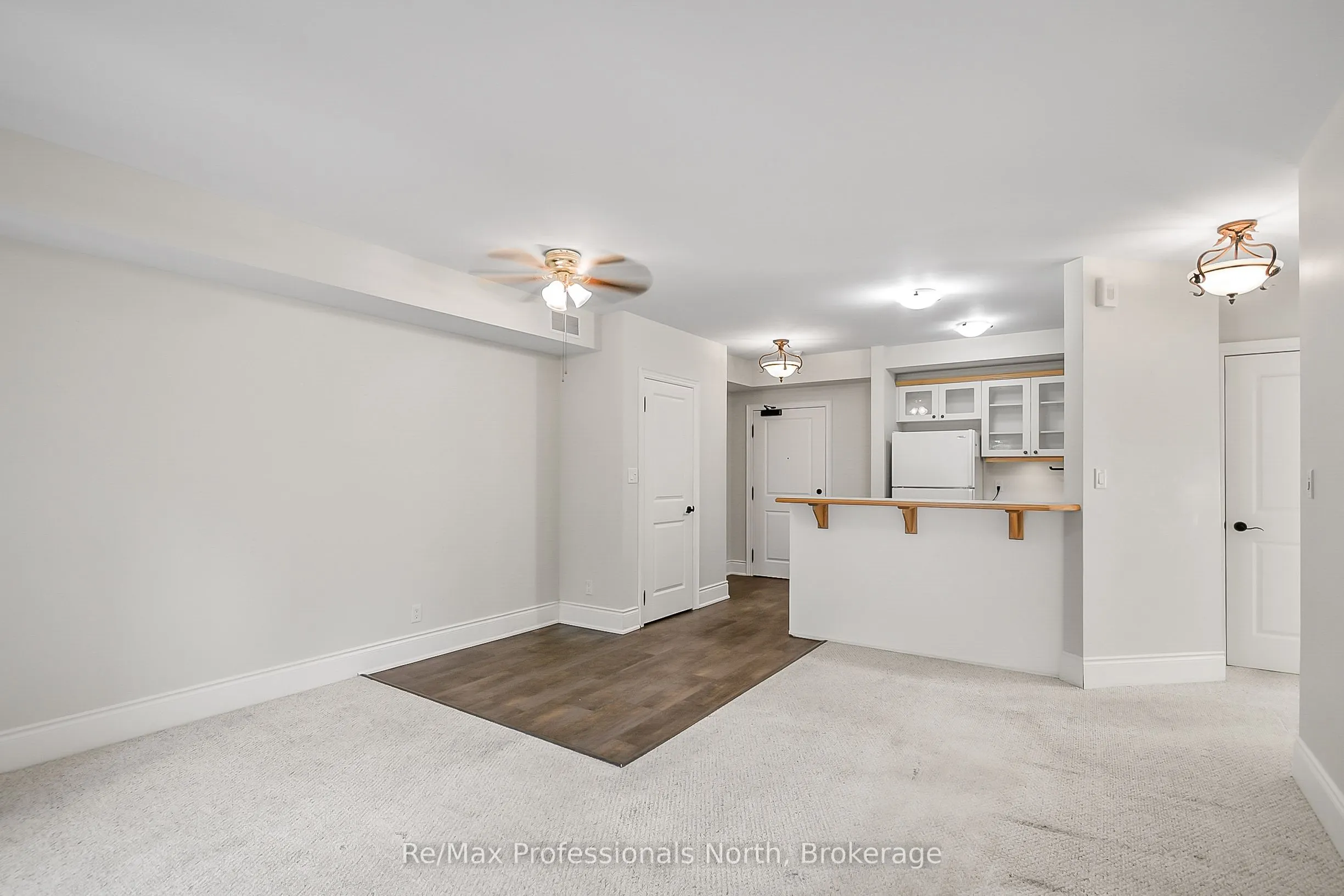 391 JAMES Street W, #108