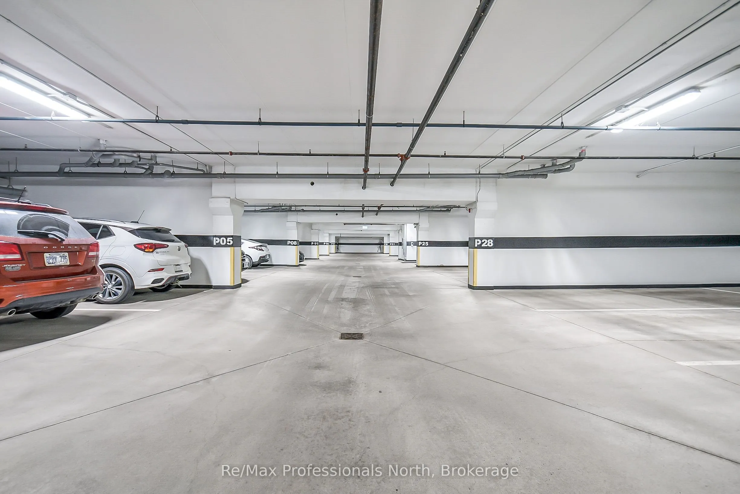 391 JAMES Street W, #108