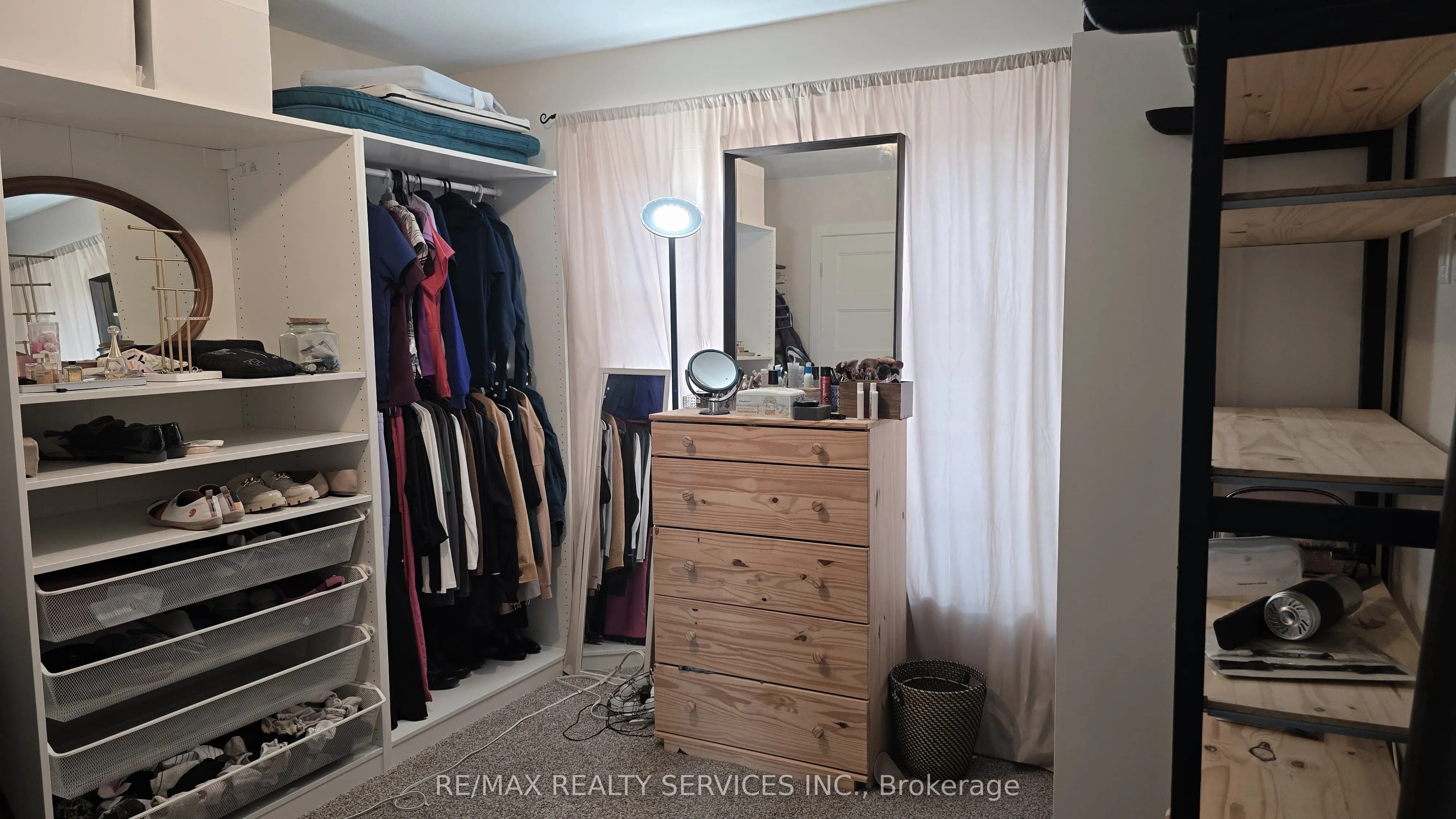 895 Sarnia Road, #895