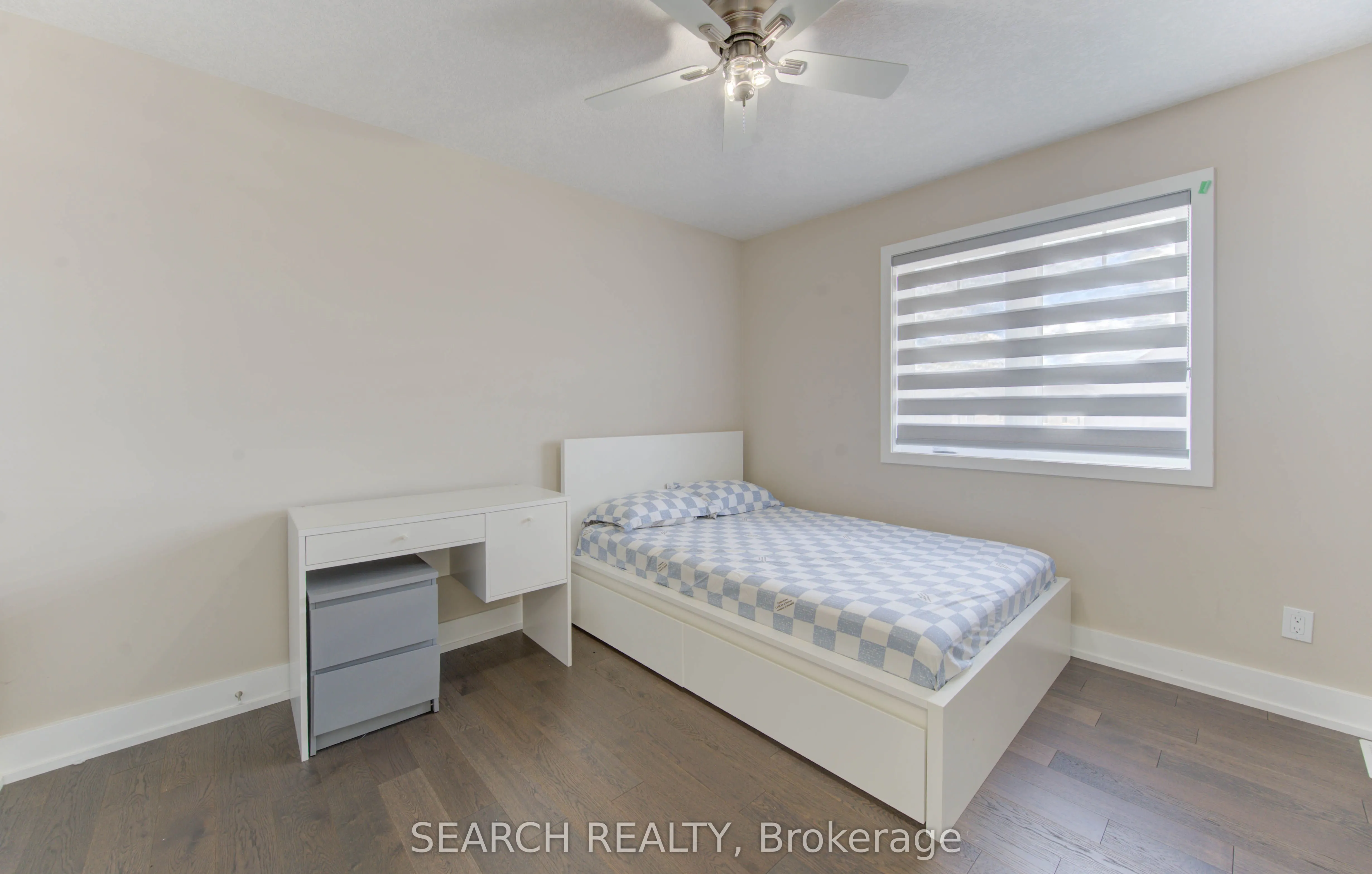 900 Pondcliffe Court