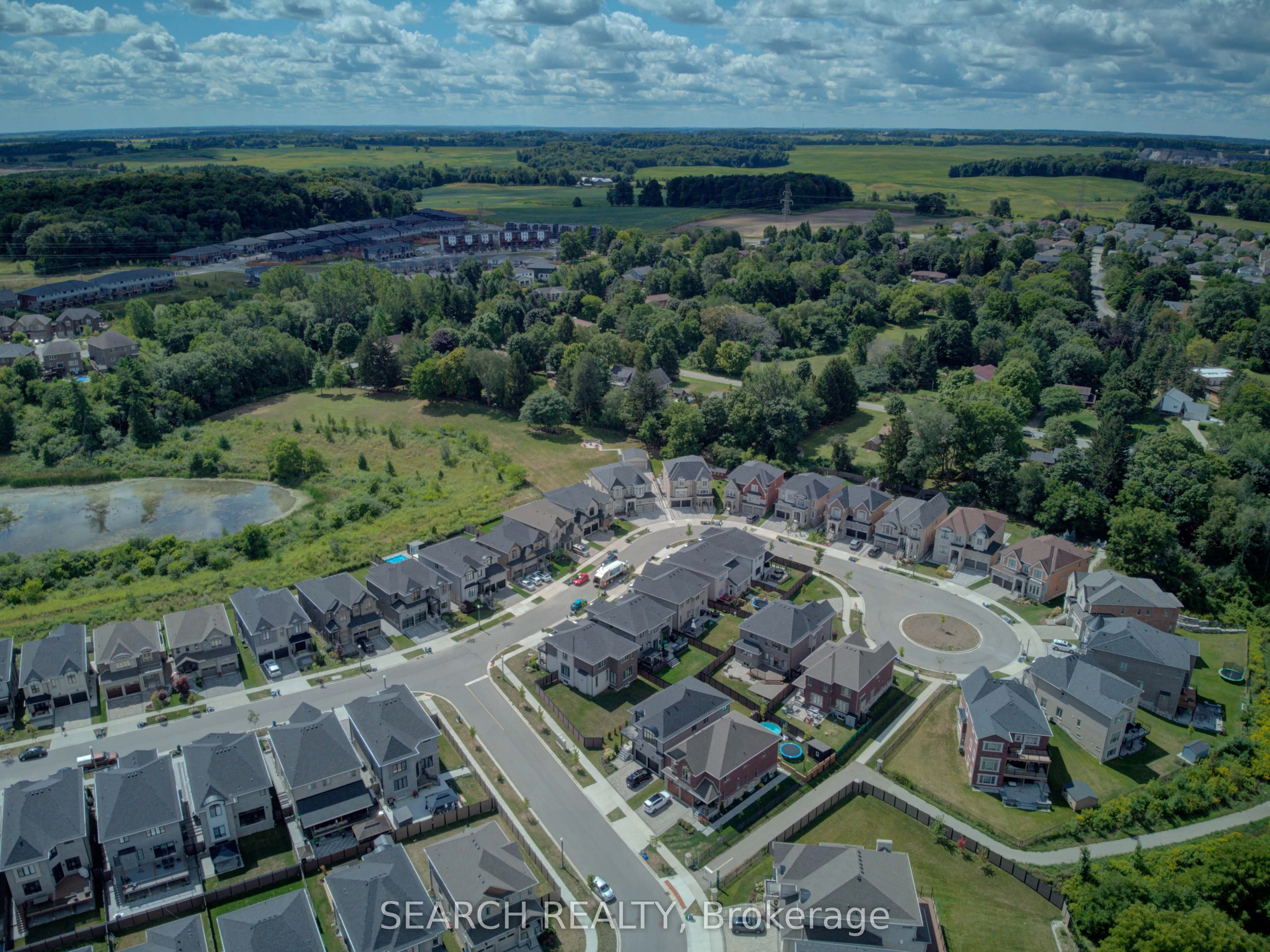 900 Pondcliffe Court