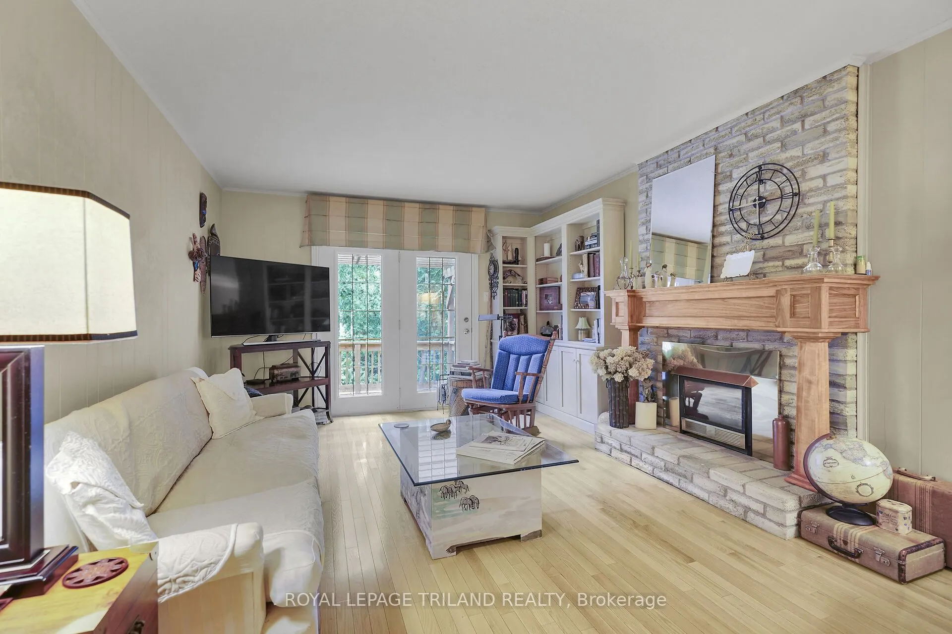 12 Kinnear Crescent