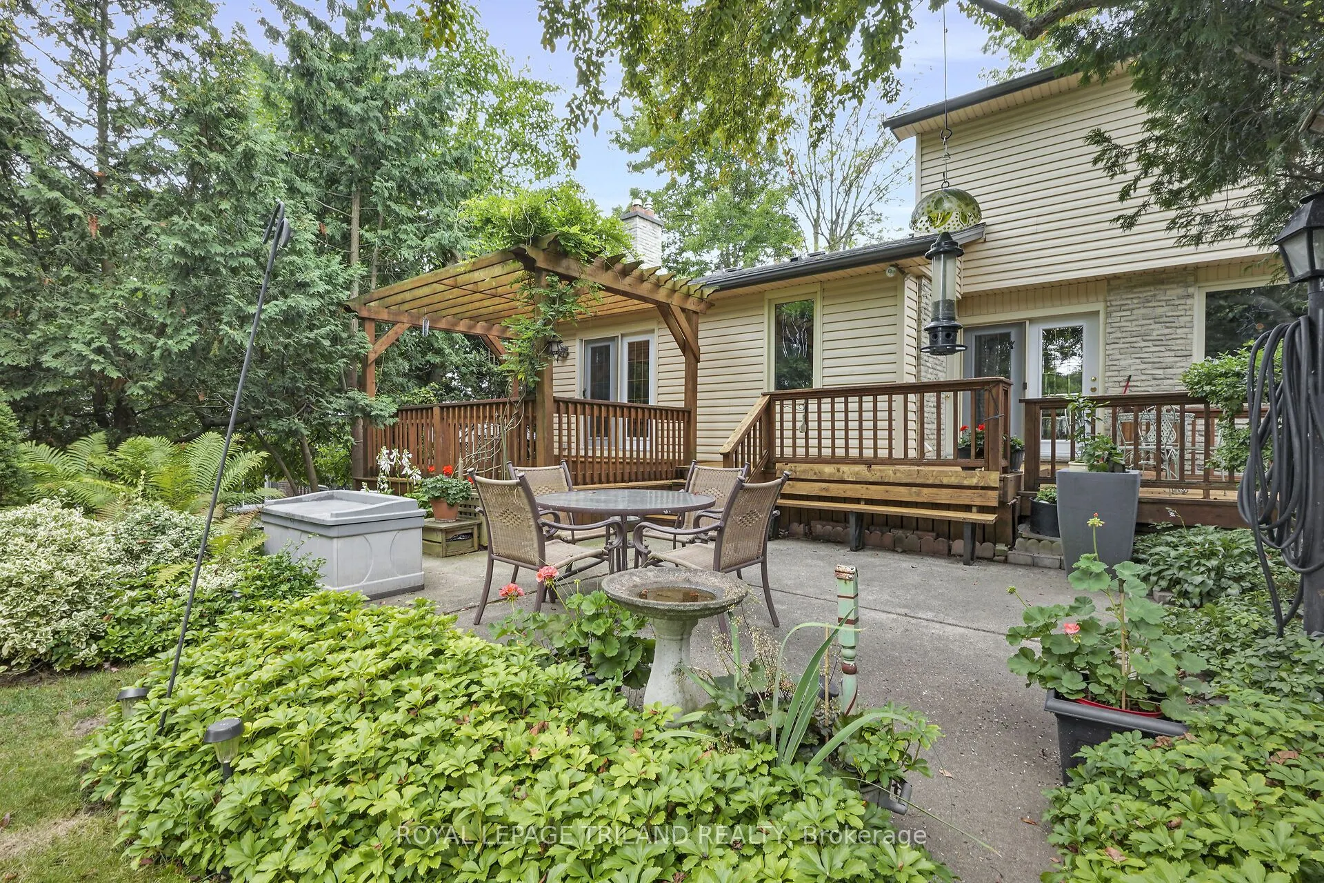 12 Kinnear Crescent
