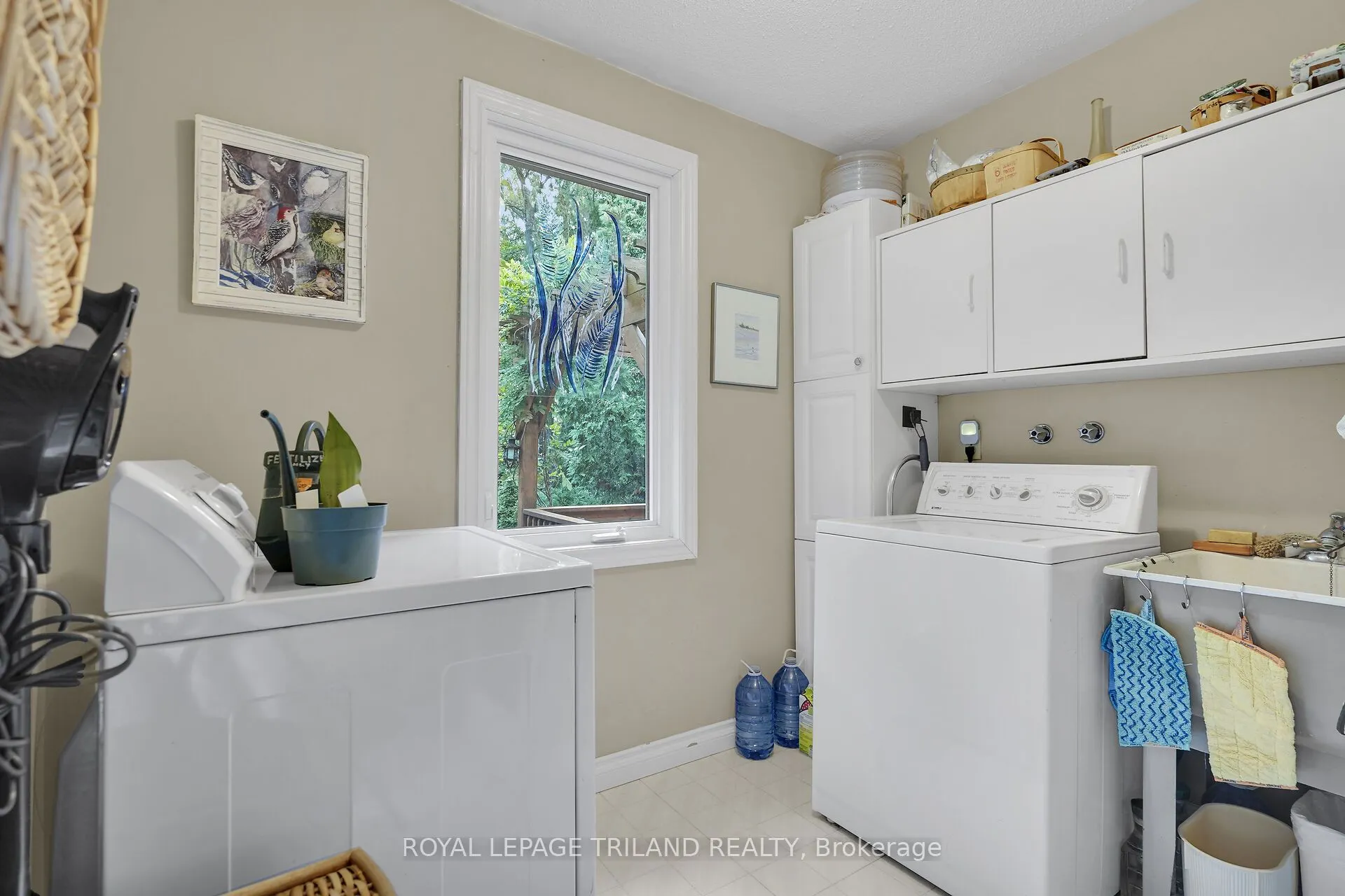 12 Kinnear Crescent