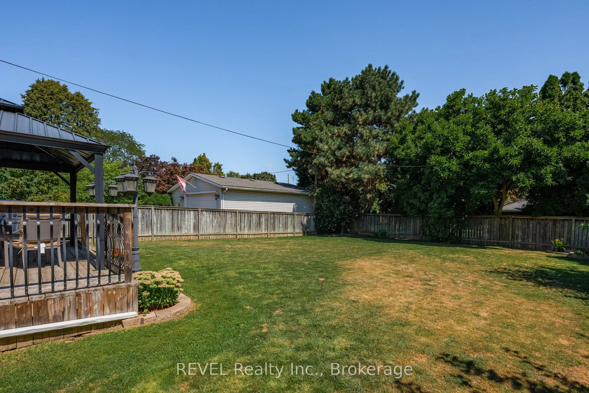 42 Dunkeld Avenue
