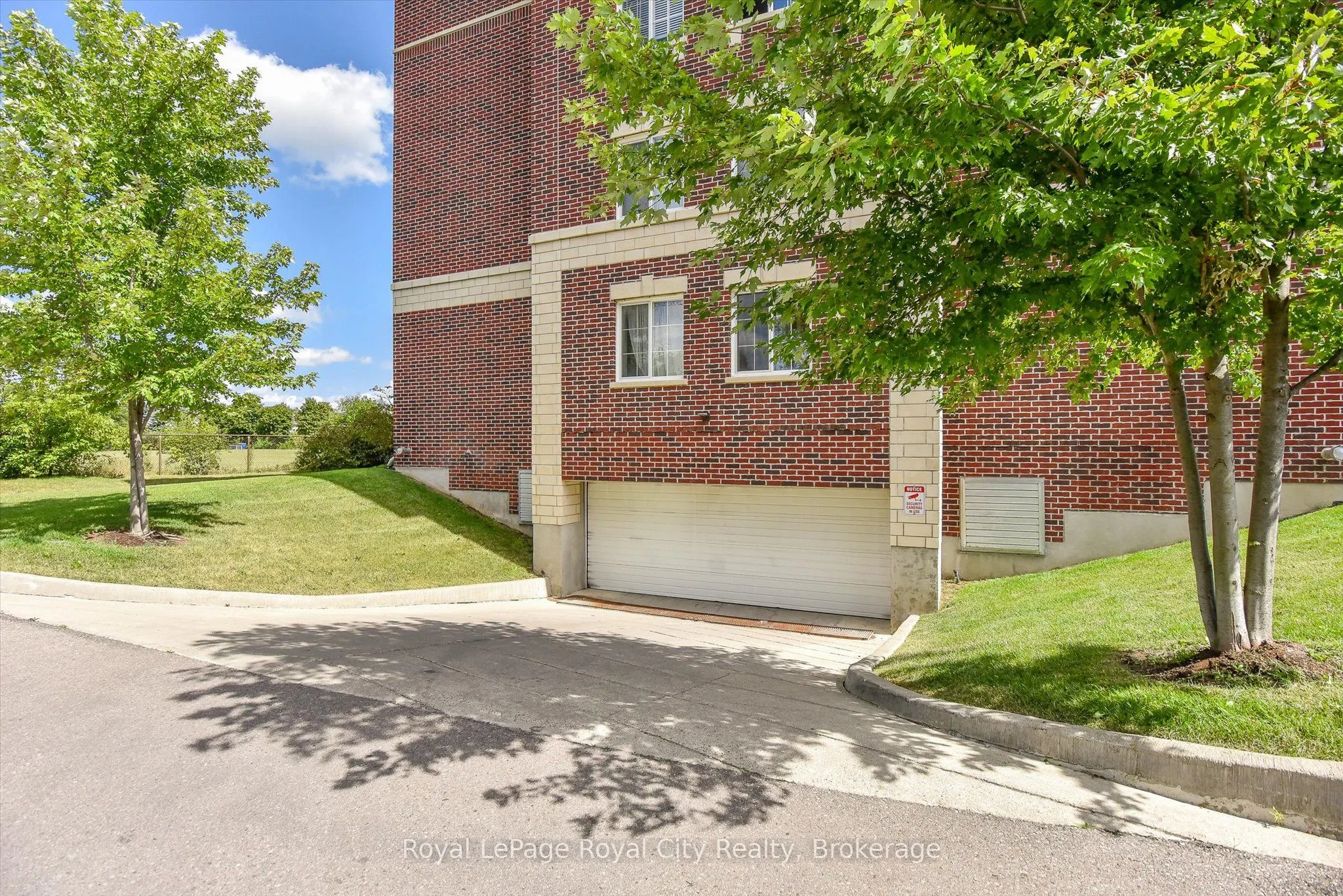 1440 Gordon Street, #122