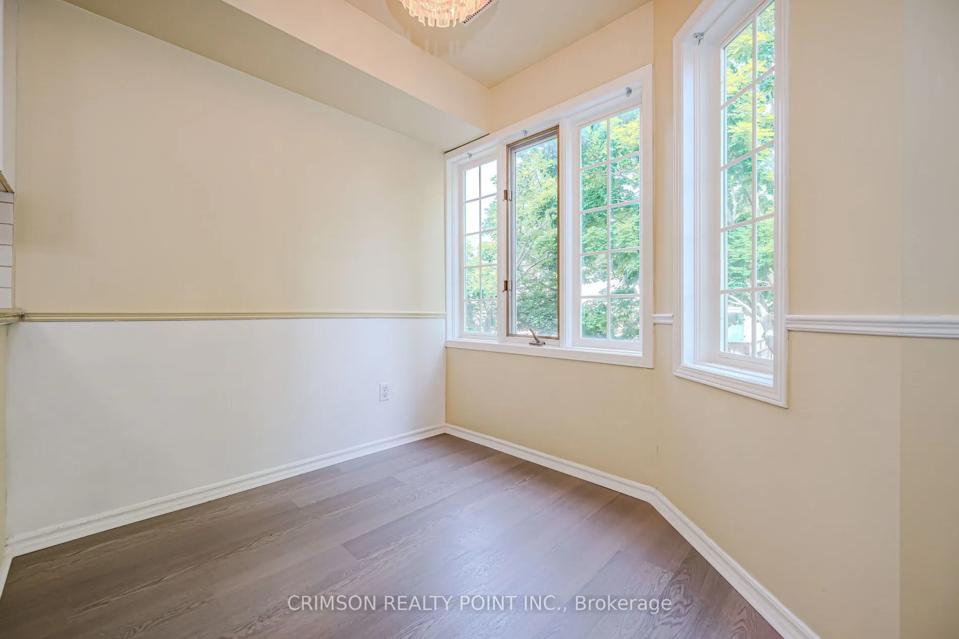 266 Limeridge Road E, #7