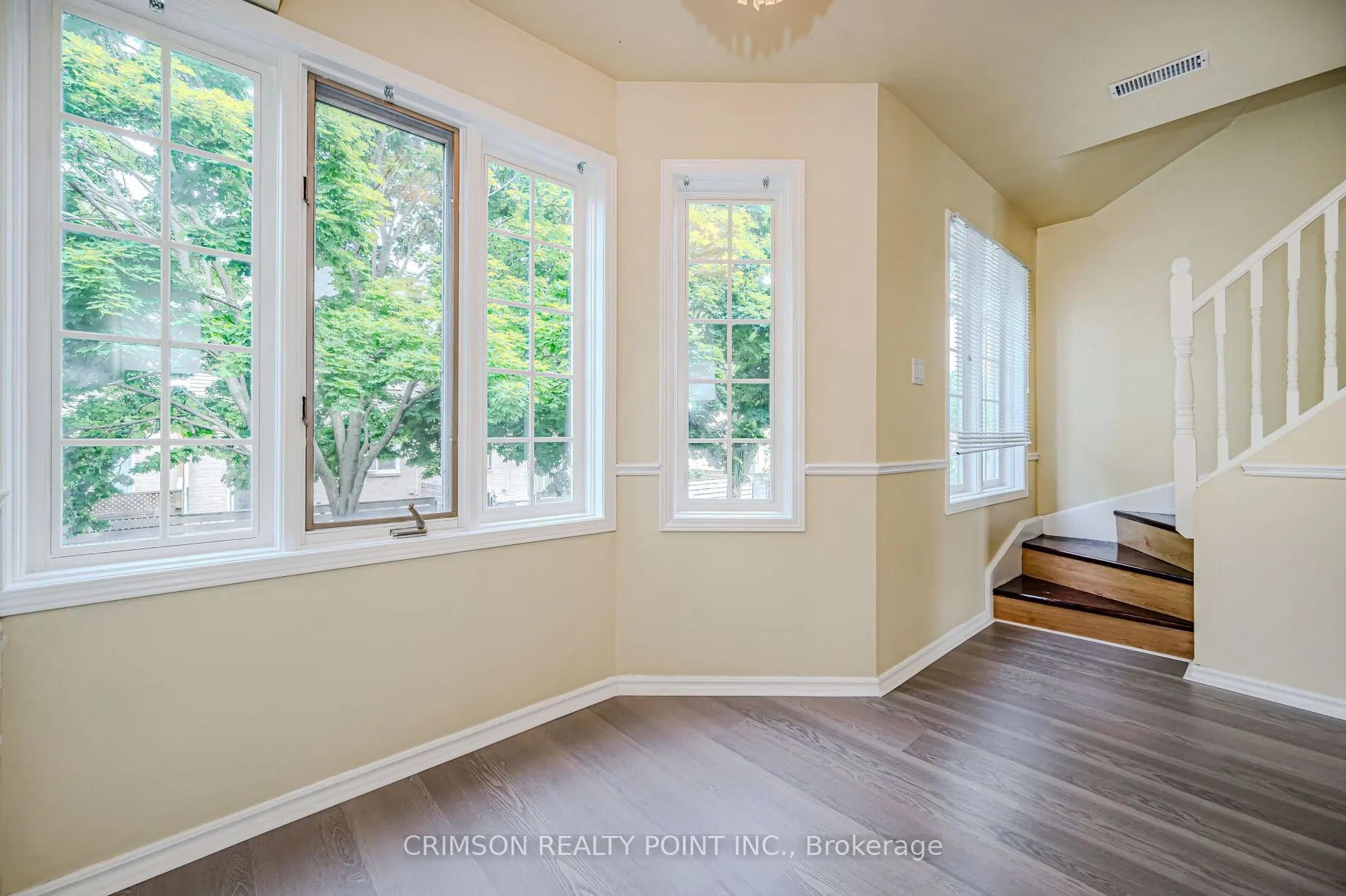 266 Limeridge Road E, #7