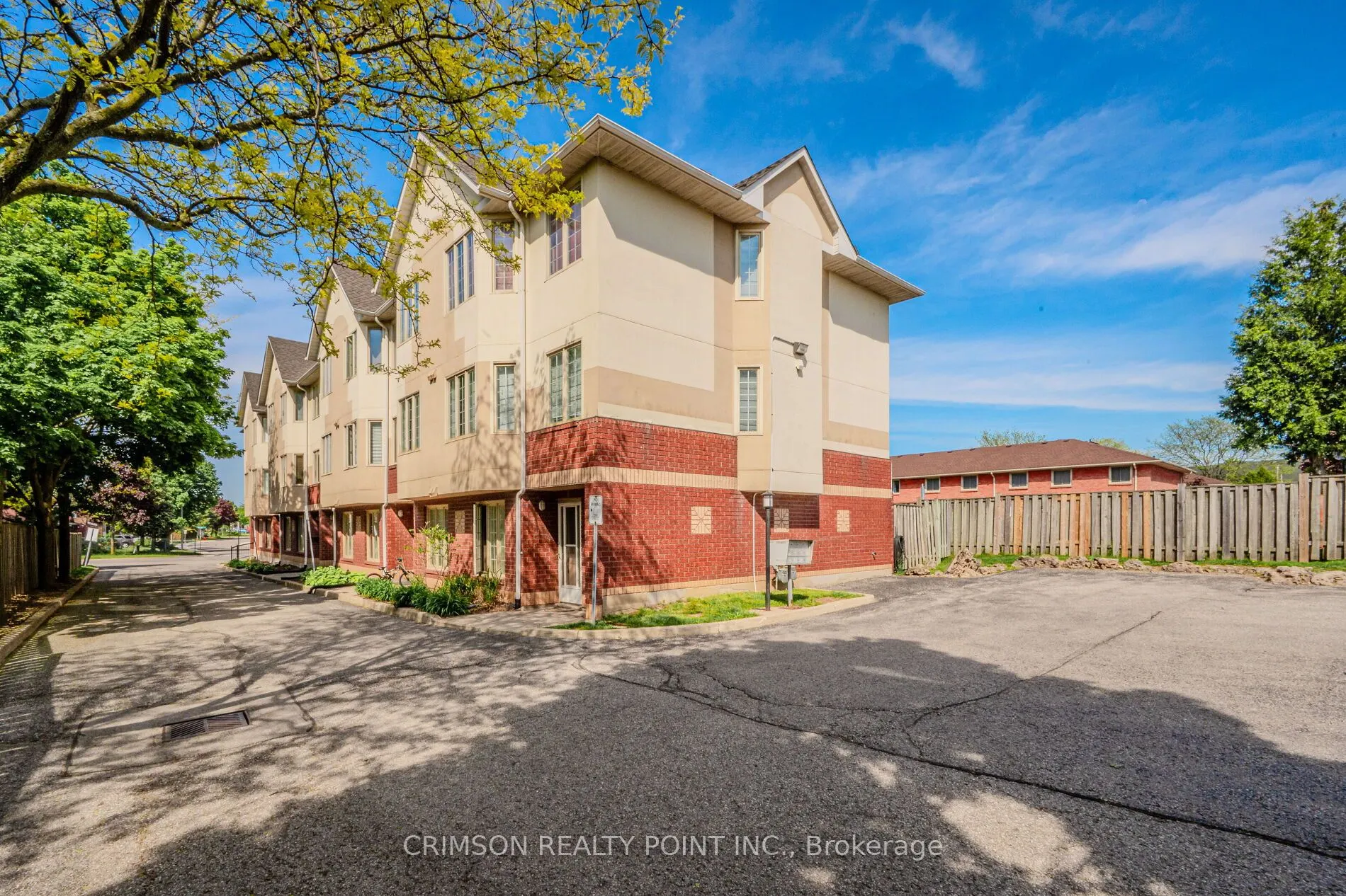 266 Limeridge Road E, #7